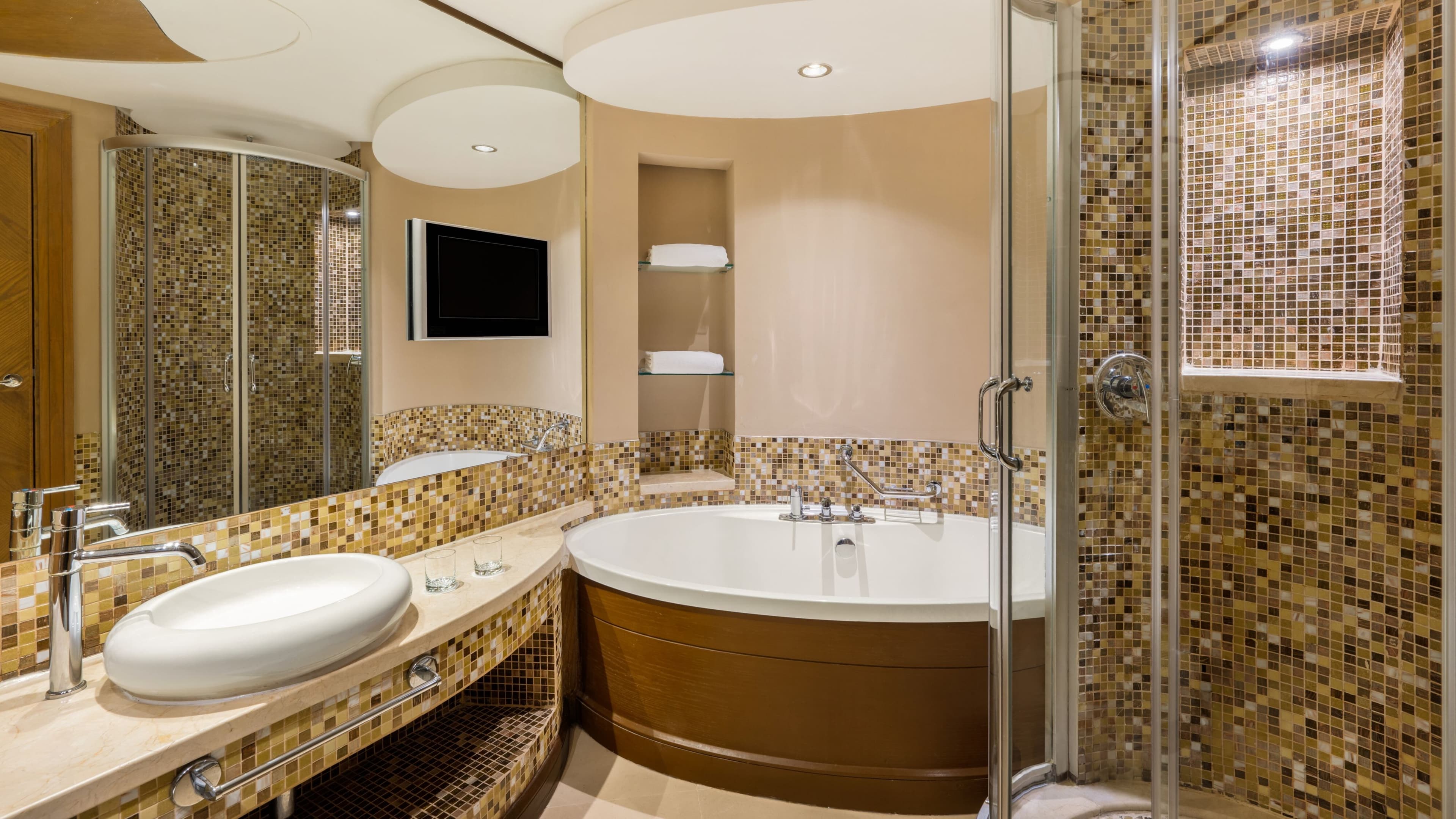 Gulf Hotel Convention and SPA — 7