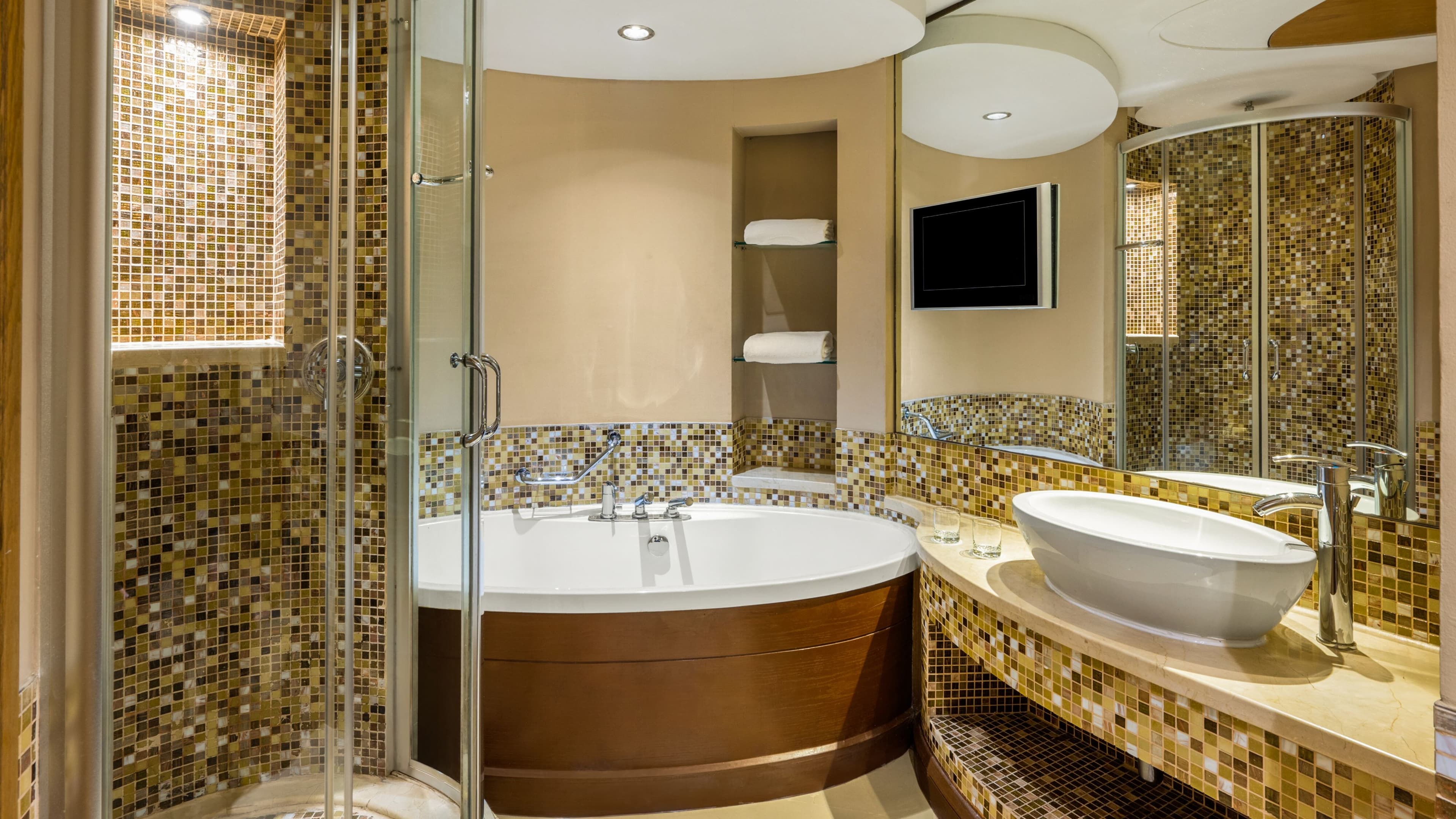 Gulf Hotel Convention and SPA — 10