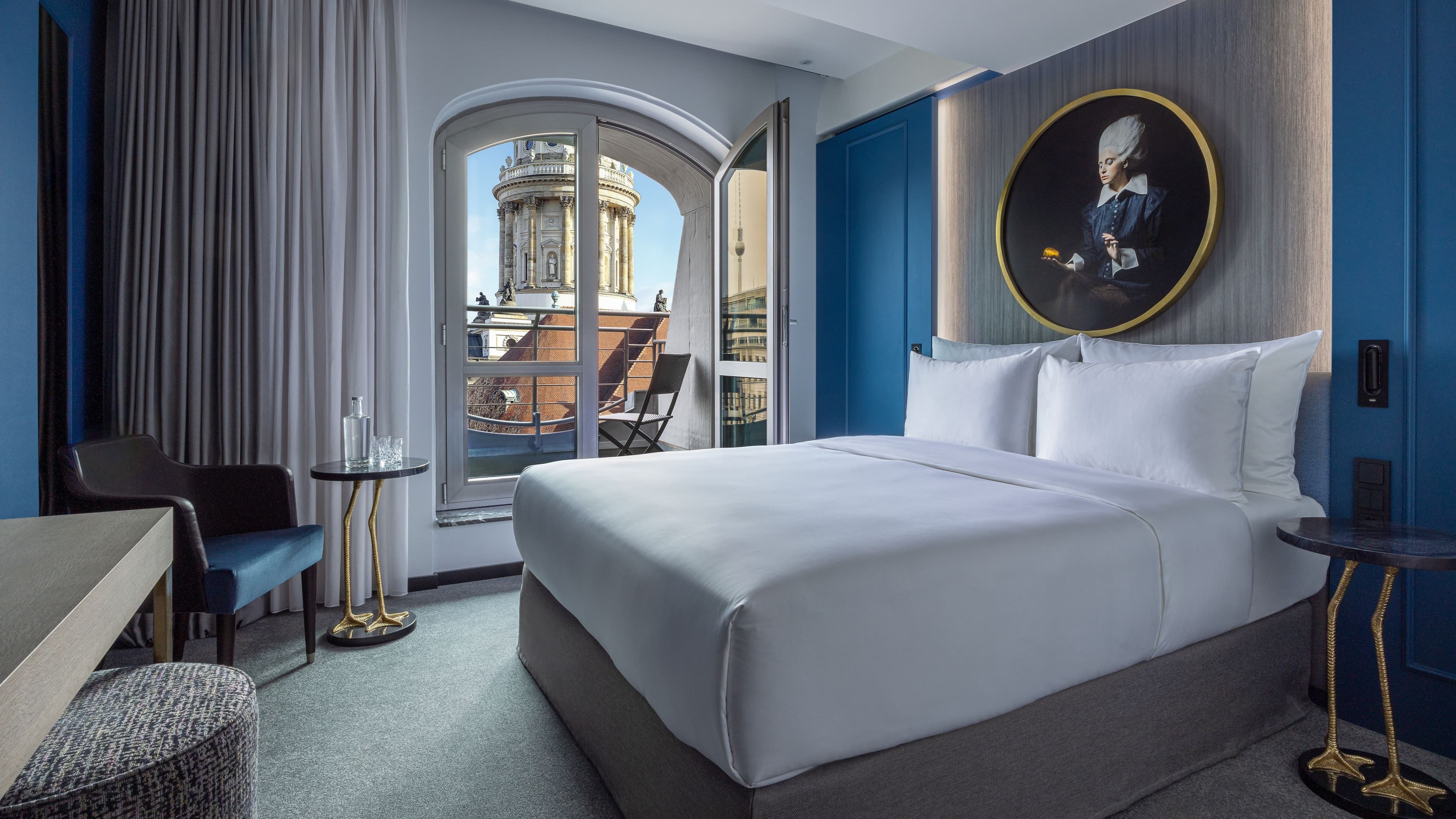 Luc Queen Room Balcony - Image 1