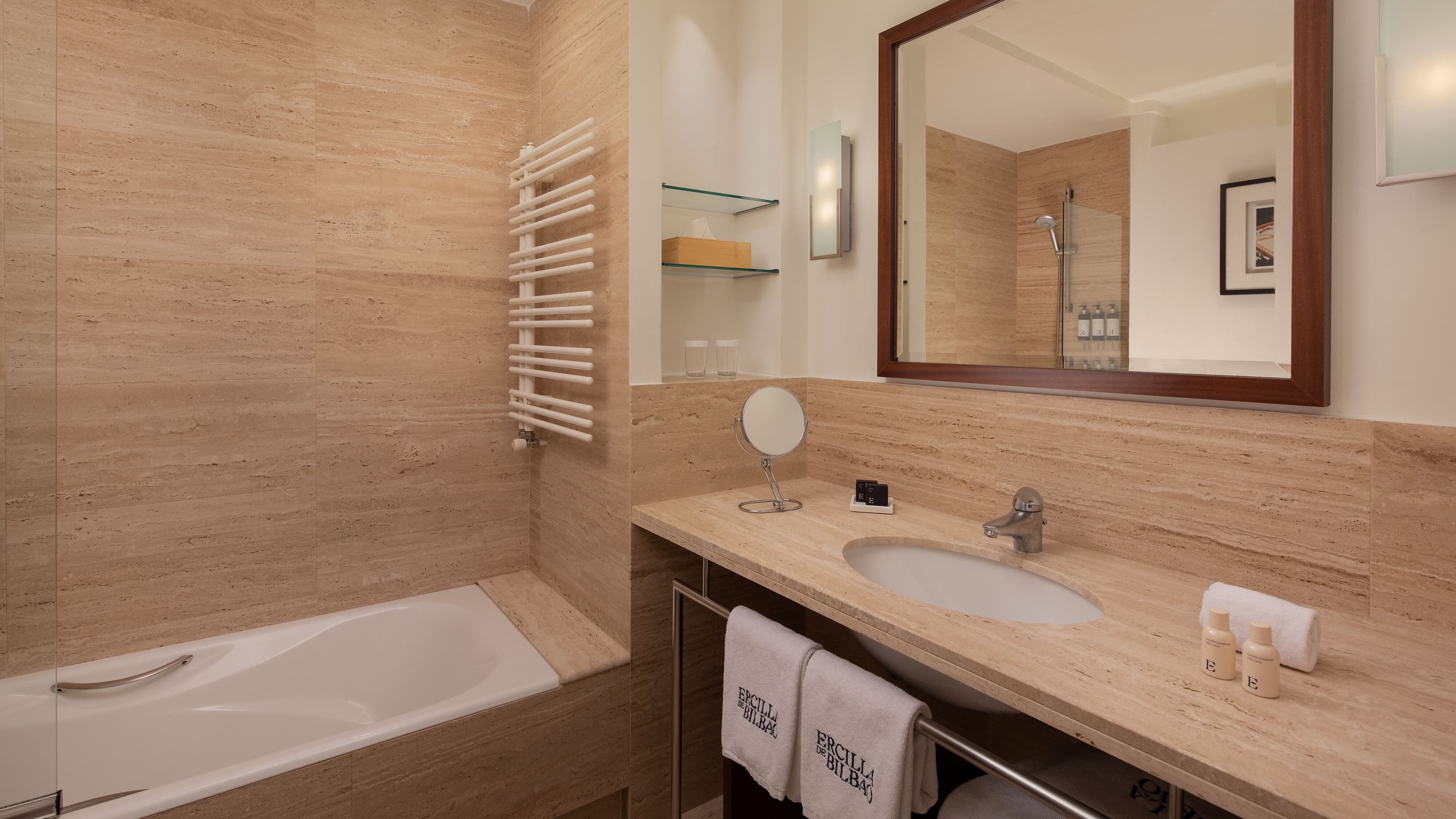 Hotel Ercilla de Bilbao, Autograph Collection — 7