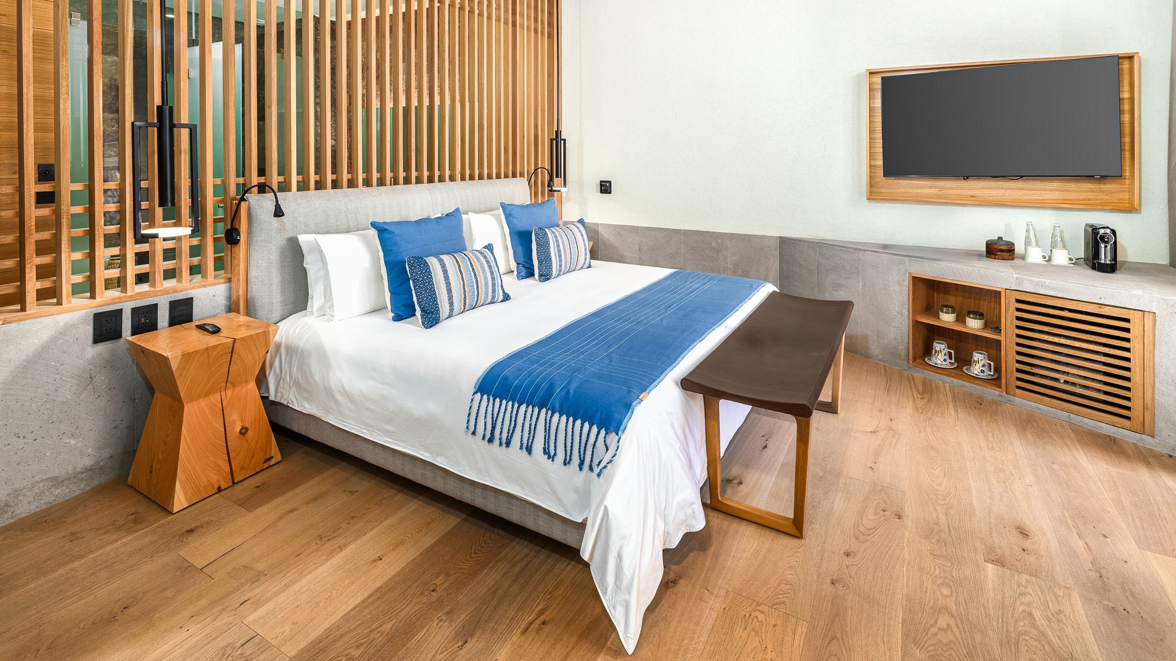 Deluxe Guest room - Image 2