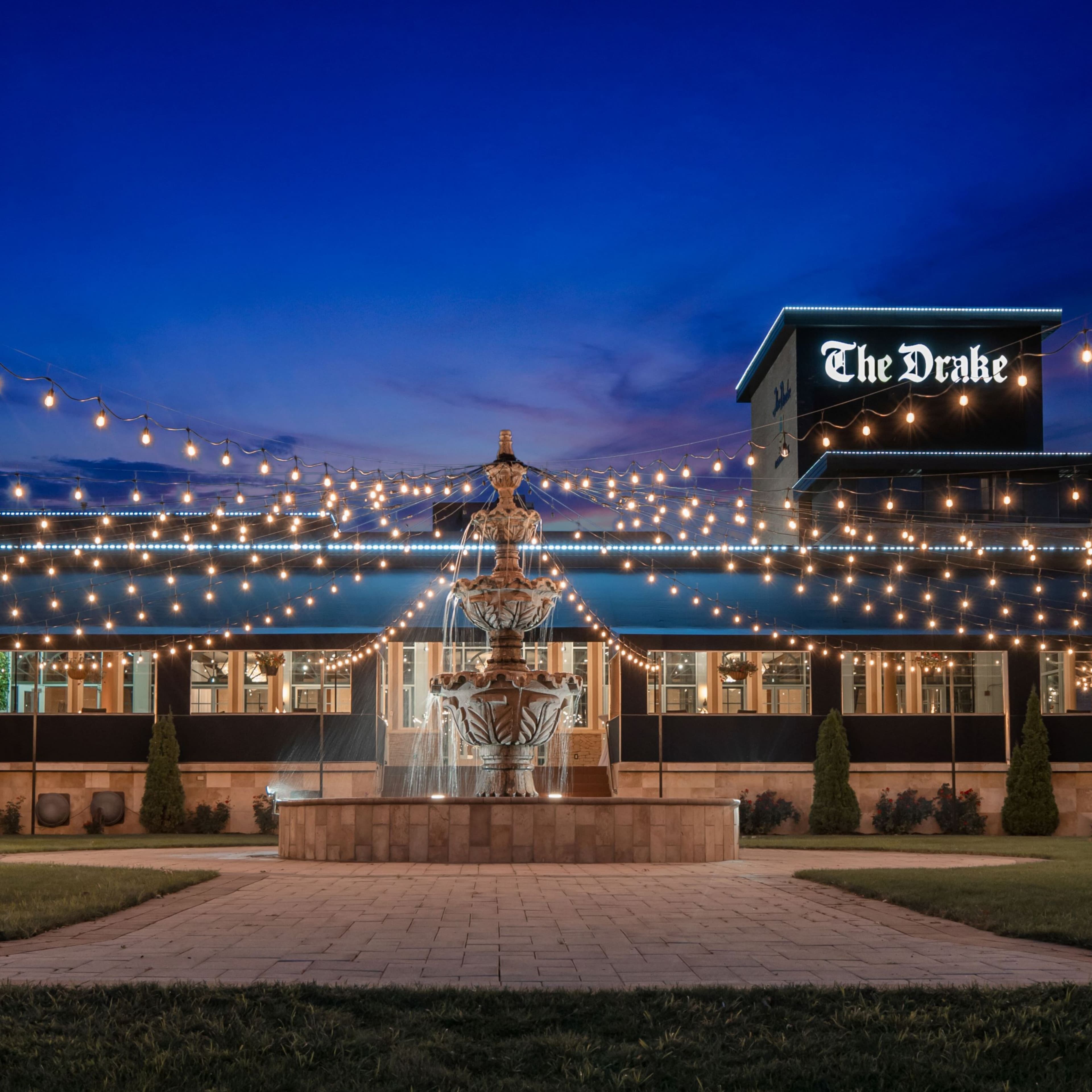 The Drake Oak Brook, Autograph Collection - Image 1