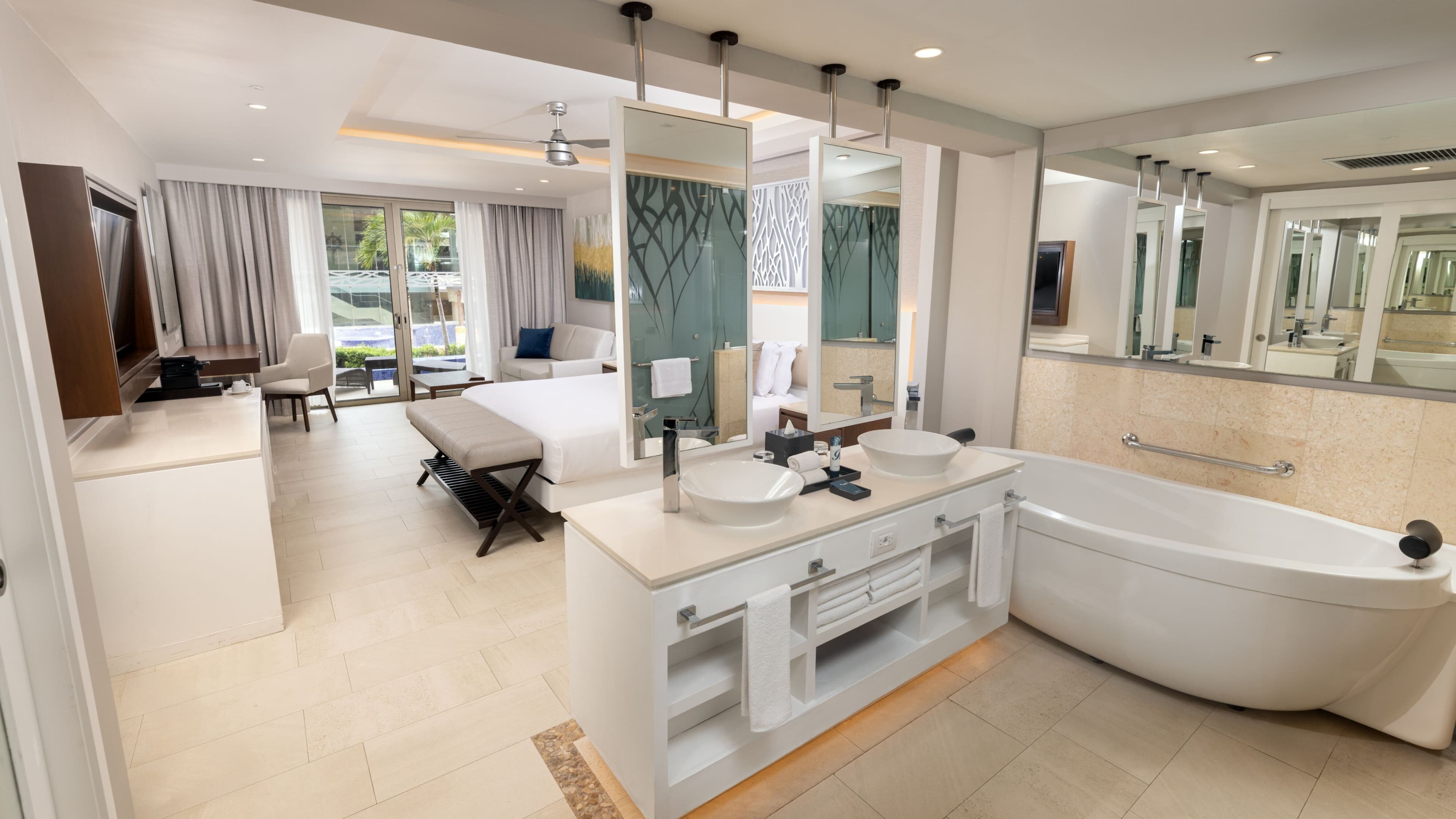 Royalton Riviera Cancun, An Autograph Collection All-Inclusive Resort & Casino — 25