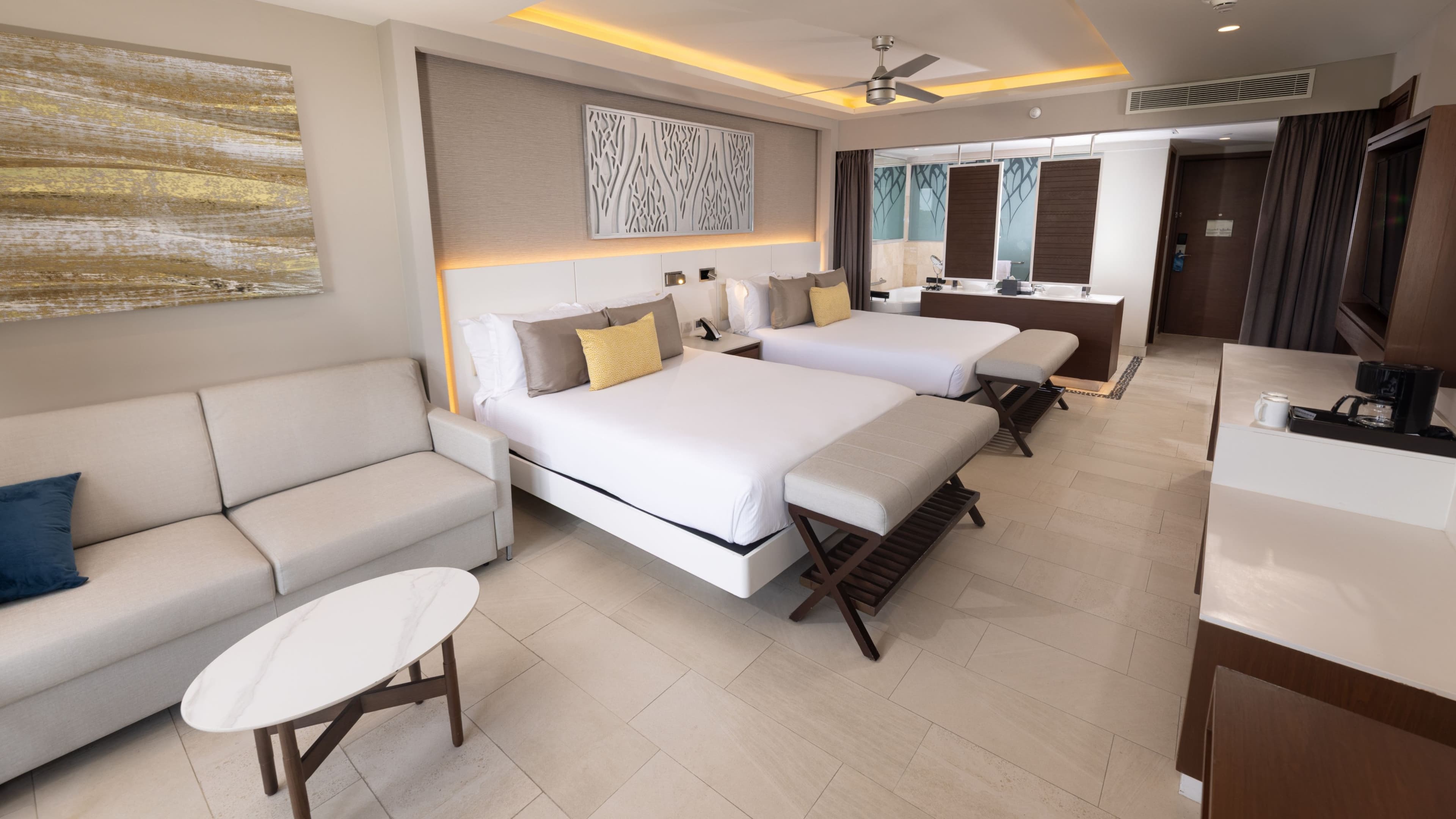 Royalton Riviera Cancun, An Autograph Collection All-Inclusive Resort & Casino - Image 3