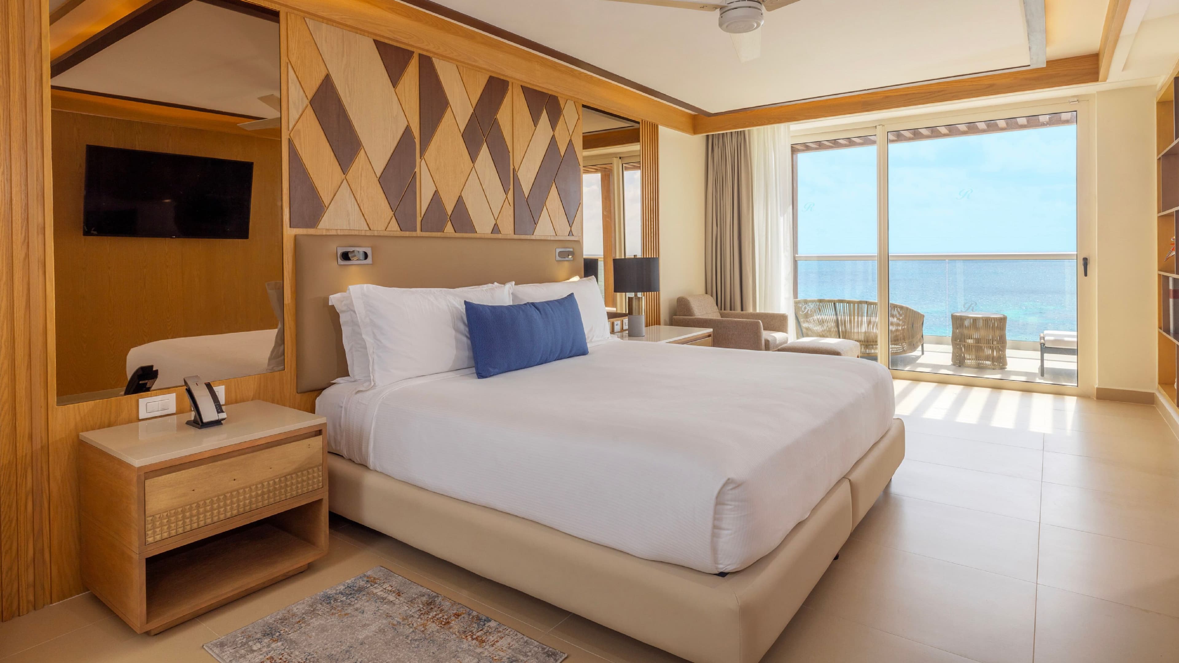 Royalton Splash Riviera Cancun, An Autograph Collection All-Inclusive Resort — 37