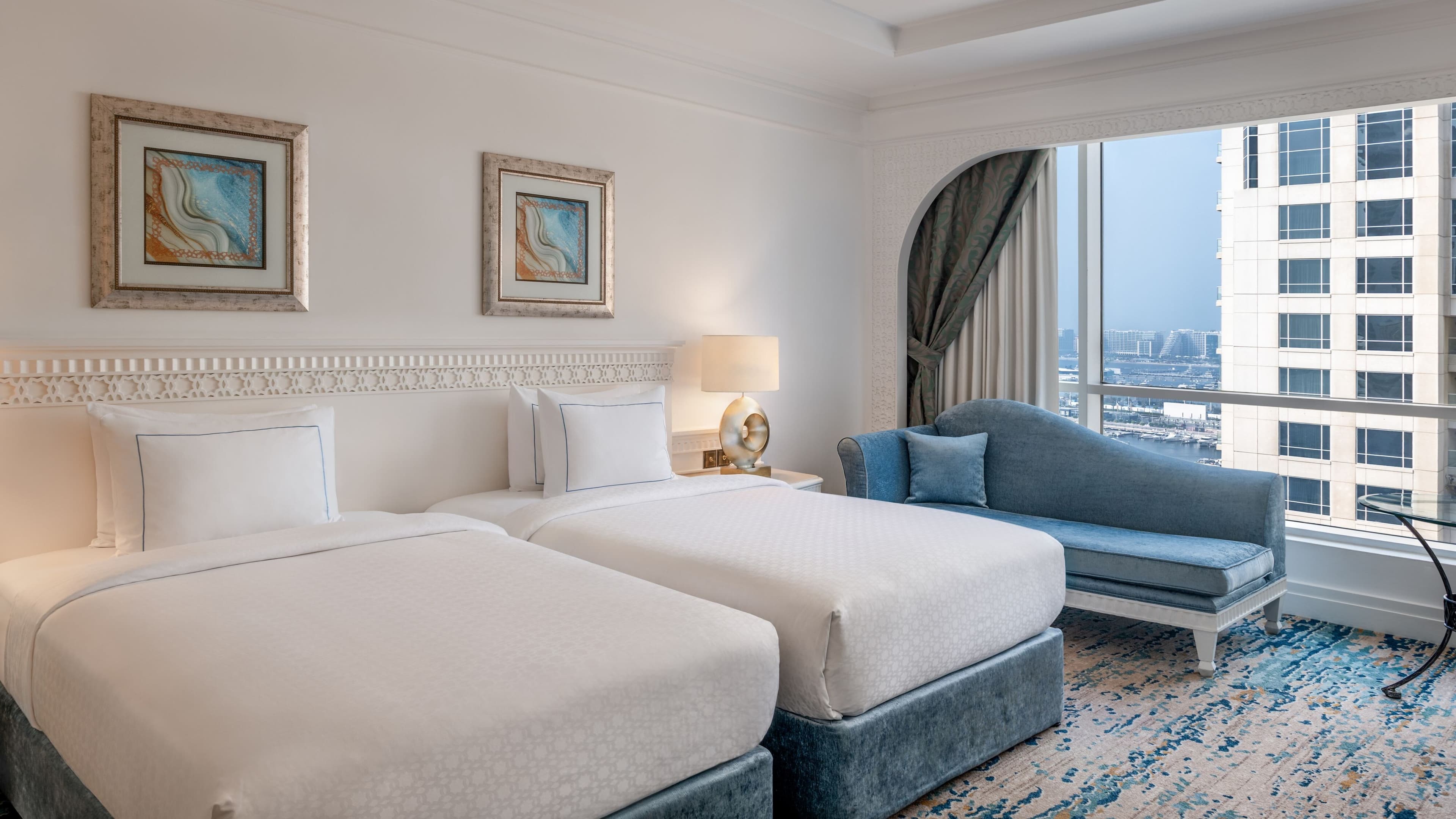 Al Habtoor Grand Resort, Autograph Collection - Image 2