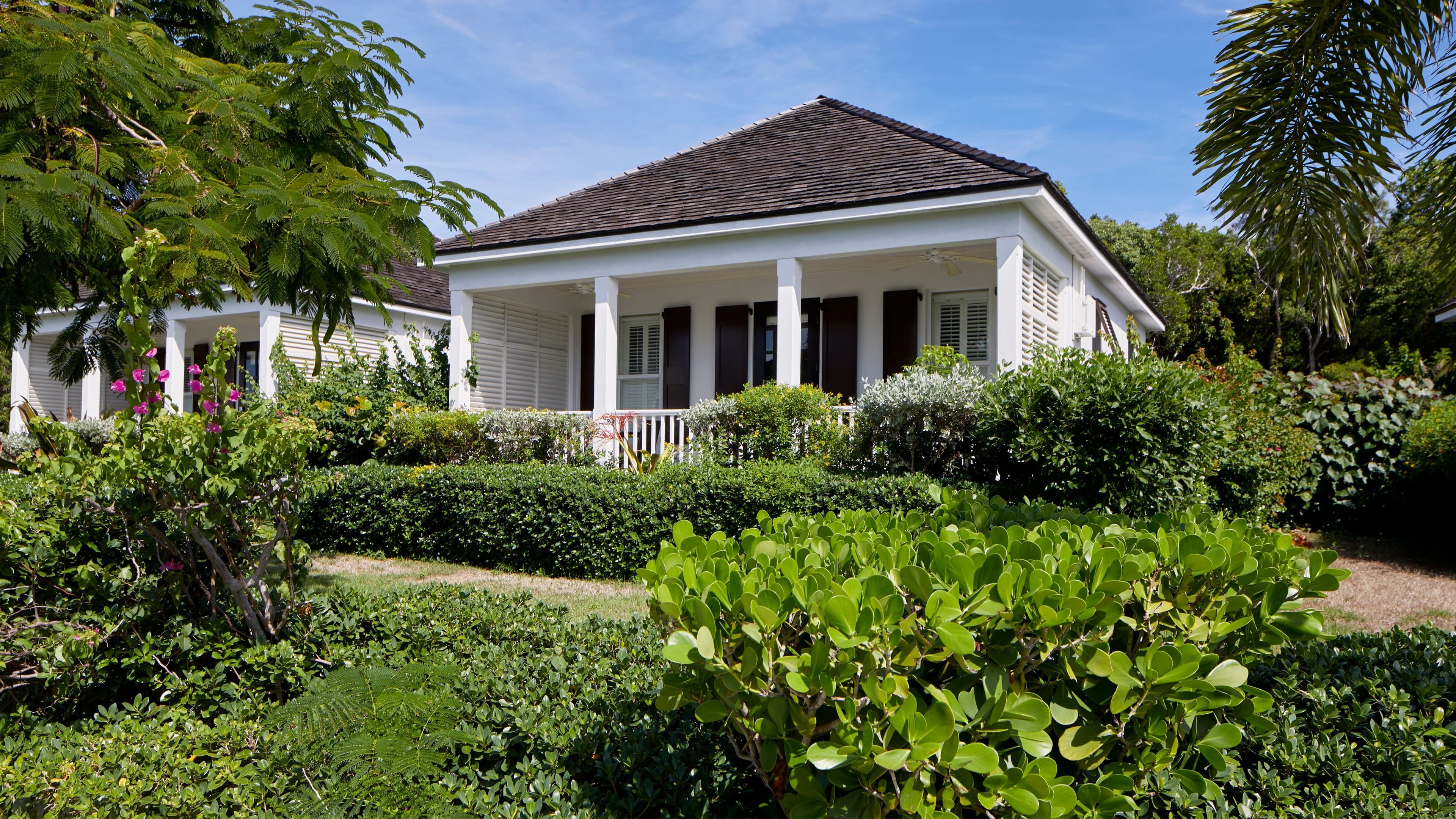 Villa - Image 2