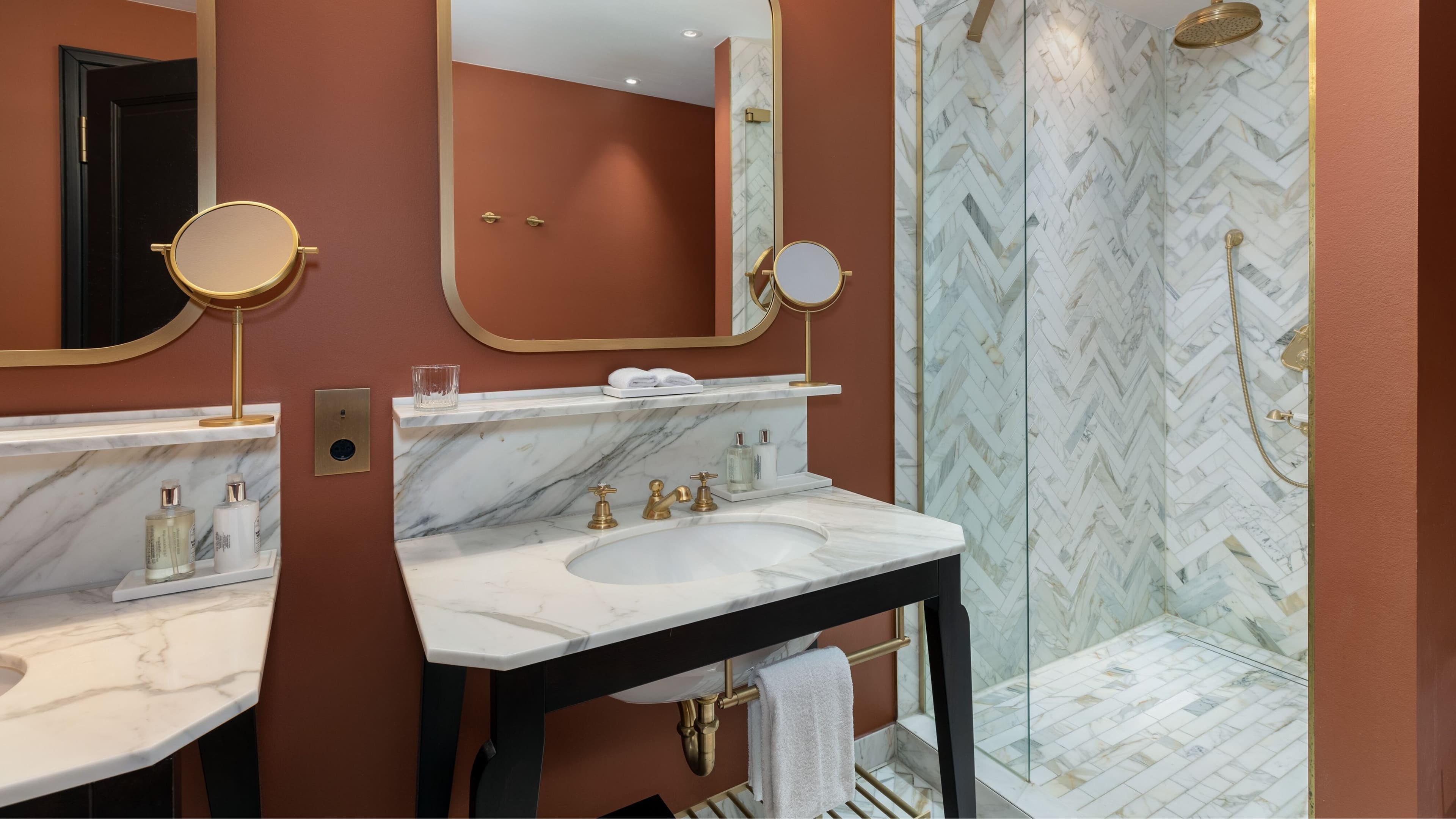 LUME Boutique Hotel, Autograph Collection — 11
