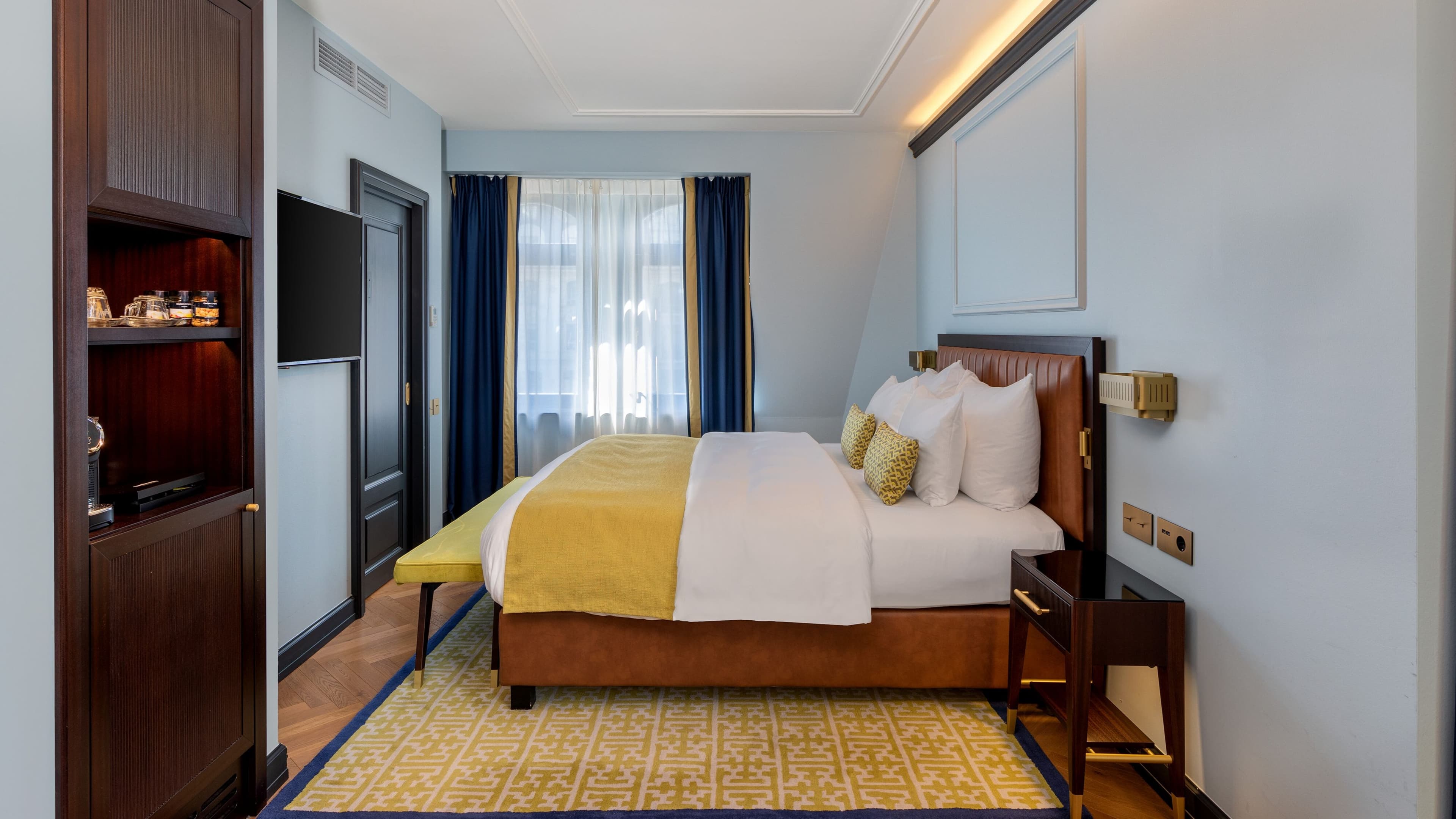 LUME Boutique Hotel, Autograph Collection — 7