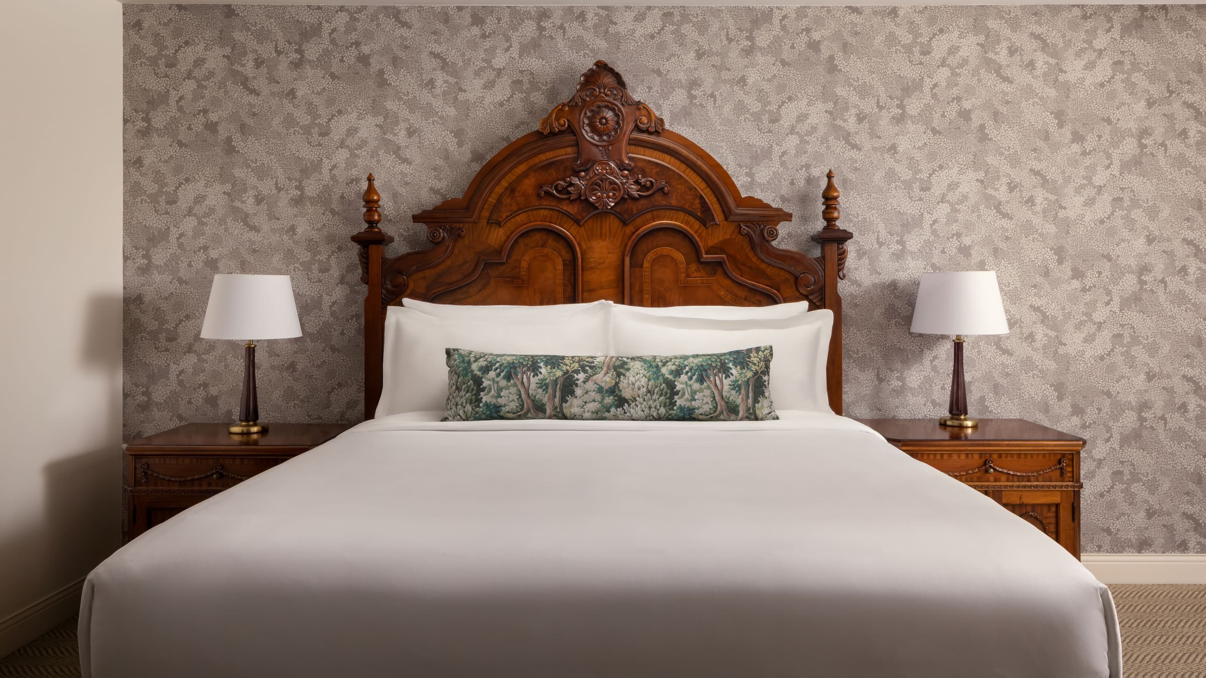 Davenport Hotel, Autograph Collection — 16