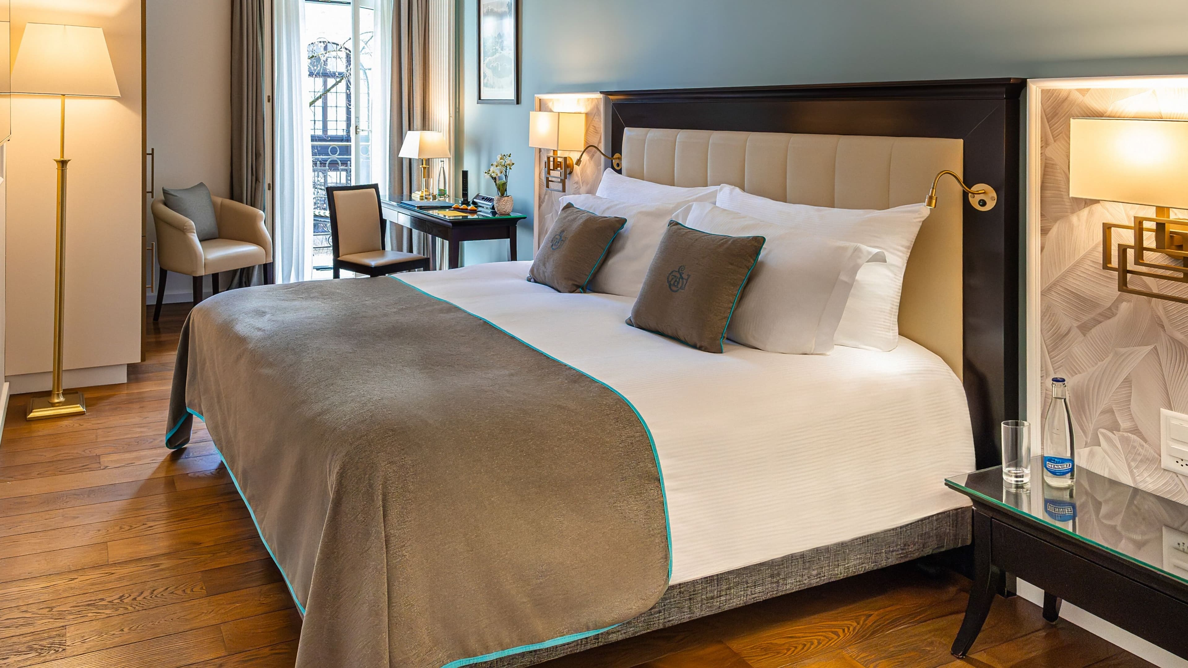 Grand Hotel Suisse Majestic, Autograph Collection — 12