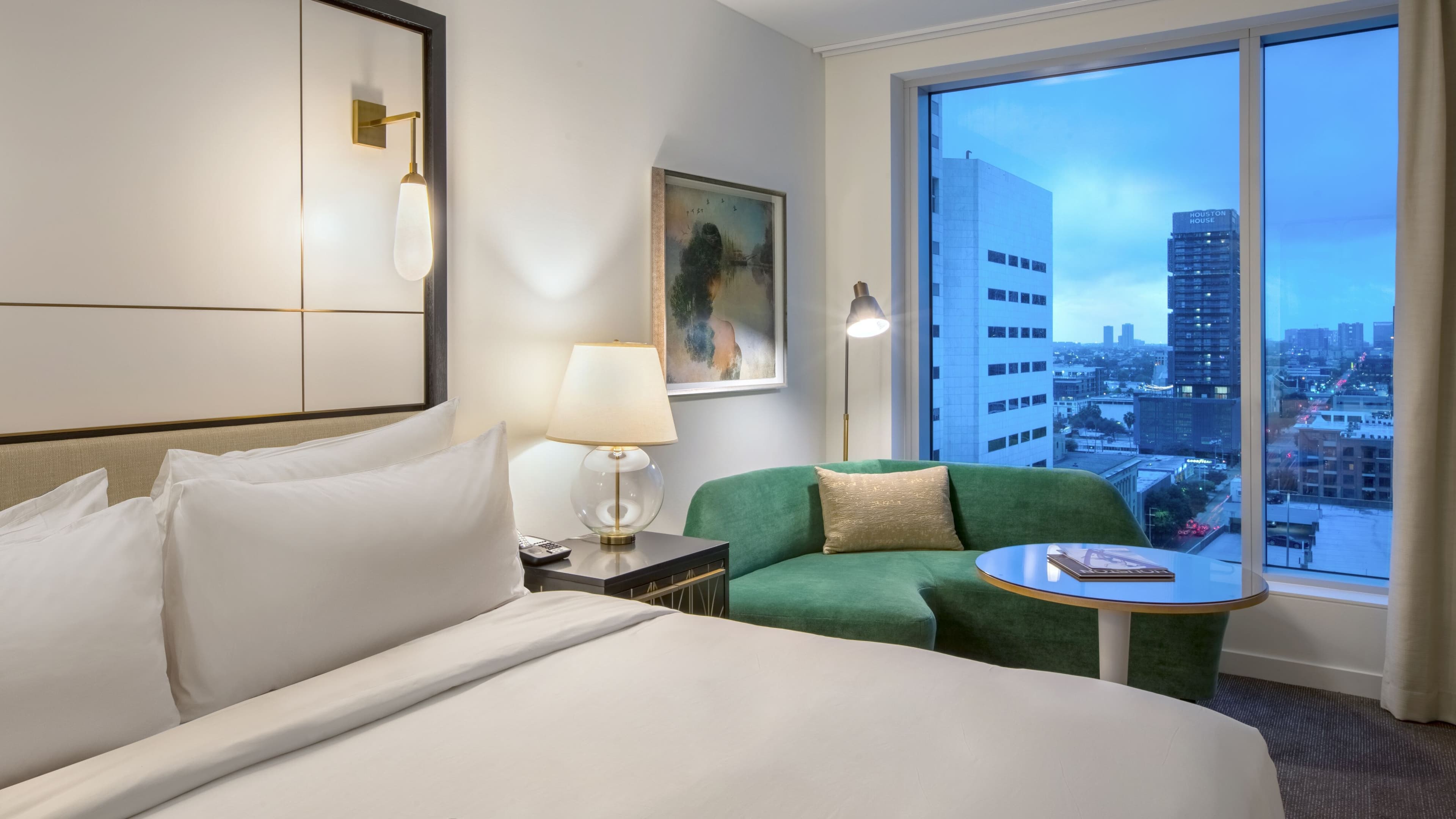 The Laura Hotel, Houston Downtown, Autograph Collection - Image 5