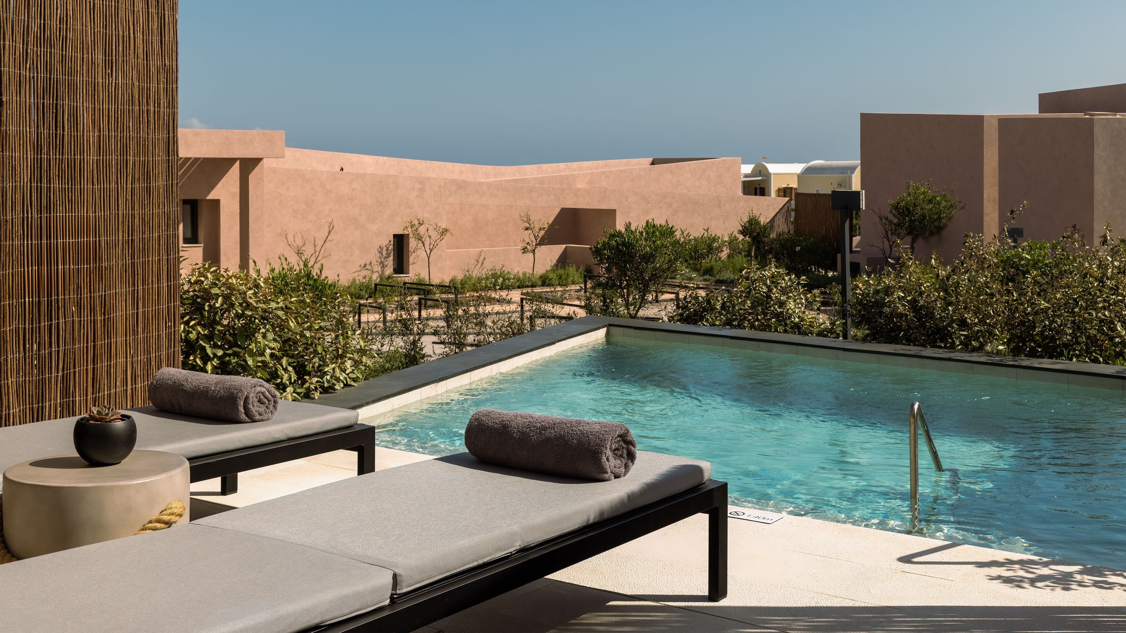 Domes Novos Santorini, Autograph Collection — 11
