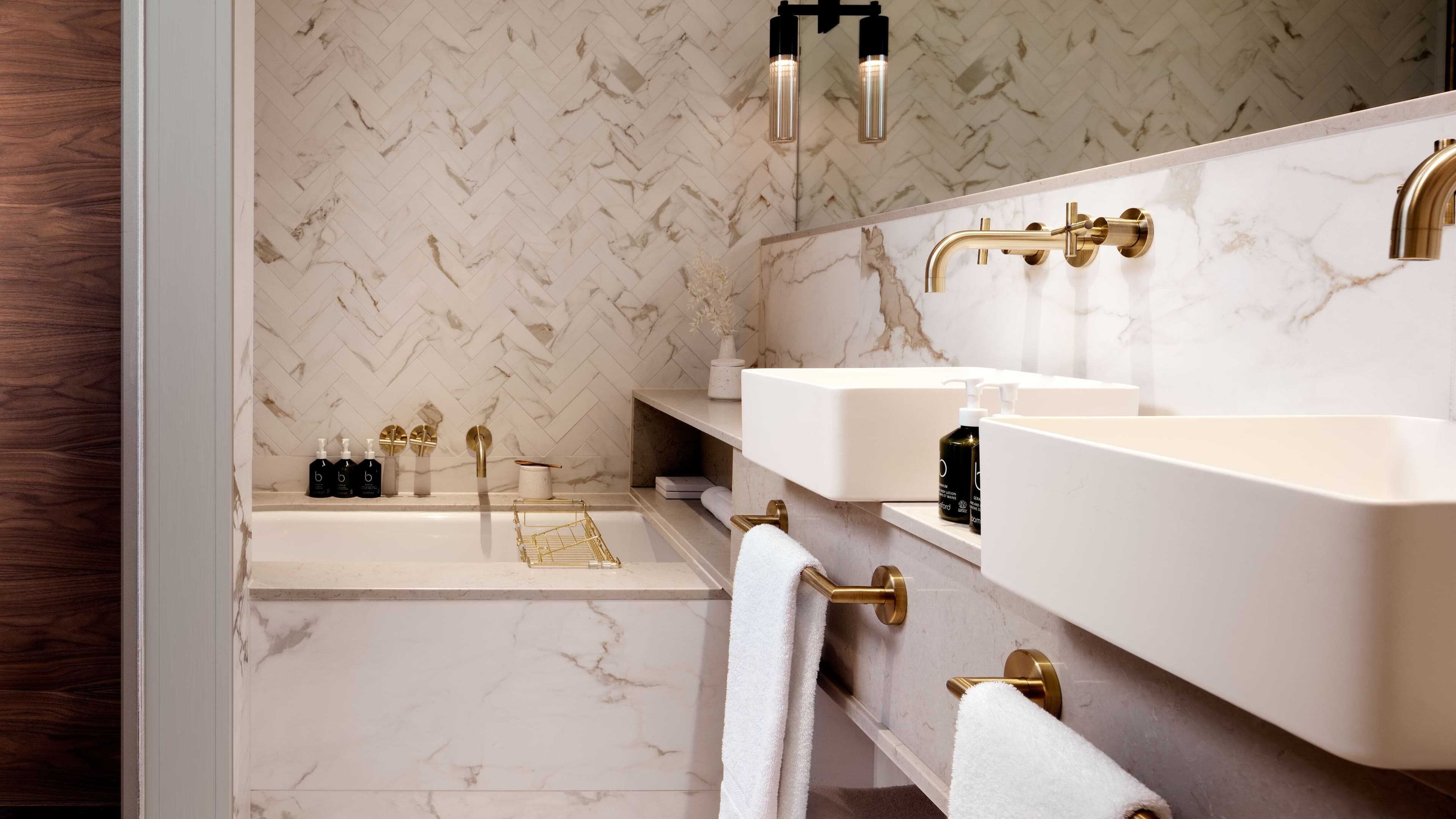 Montcalm Mayfair, Autograph Collection — 23