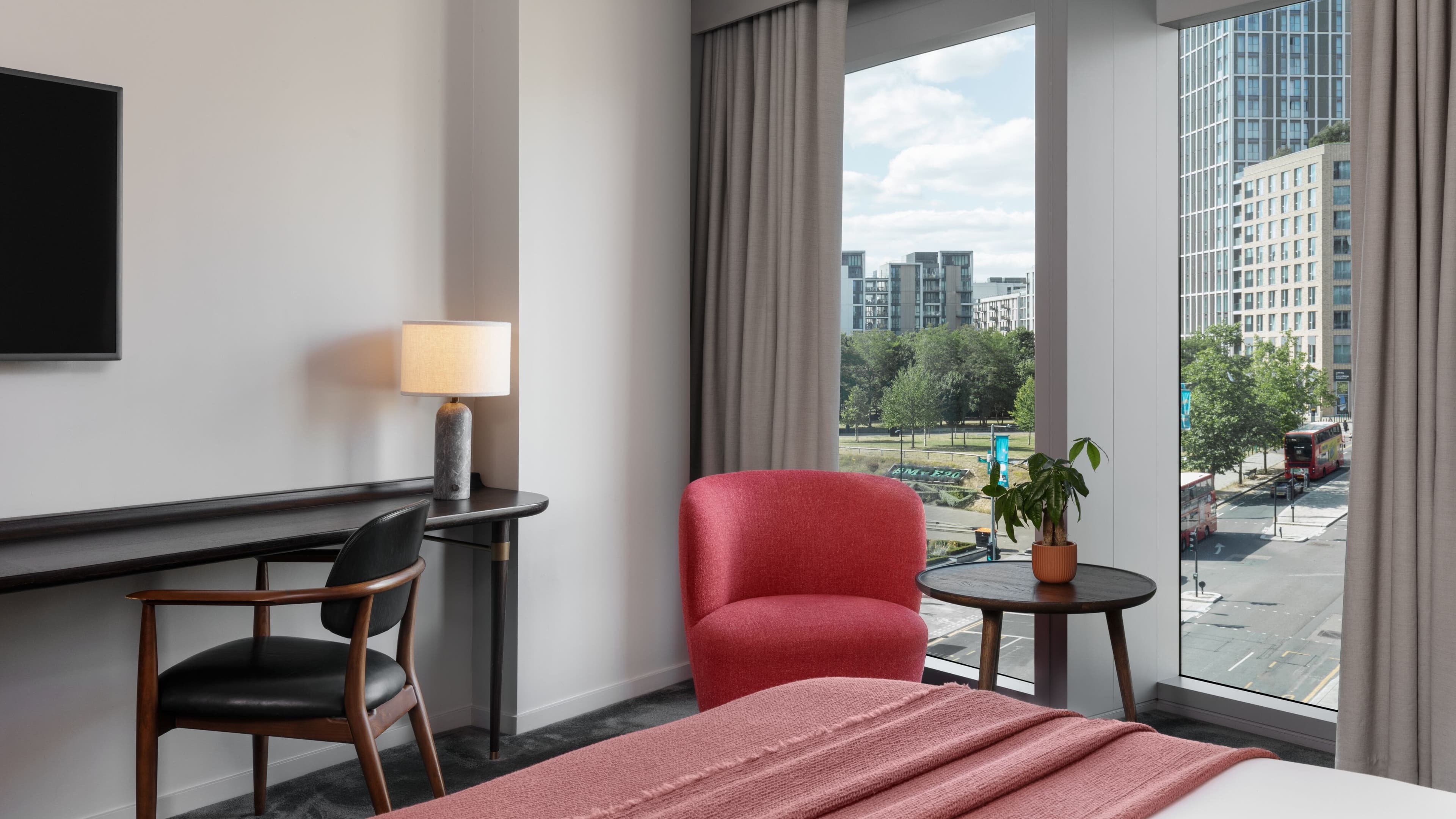 Holiday Inn London - Shepperton - Image 5