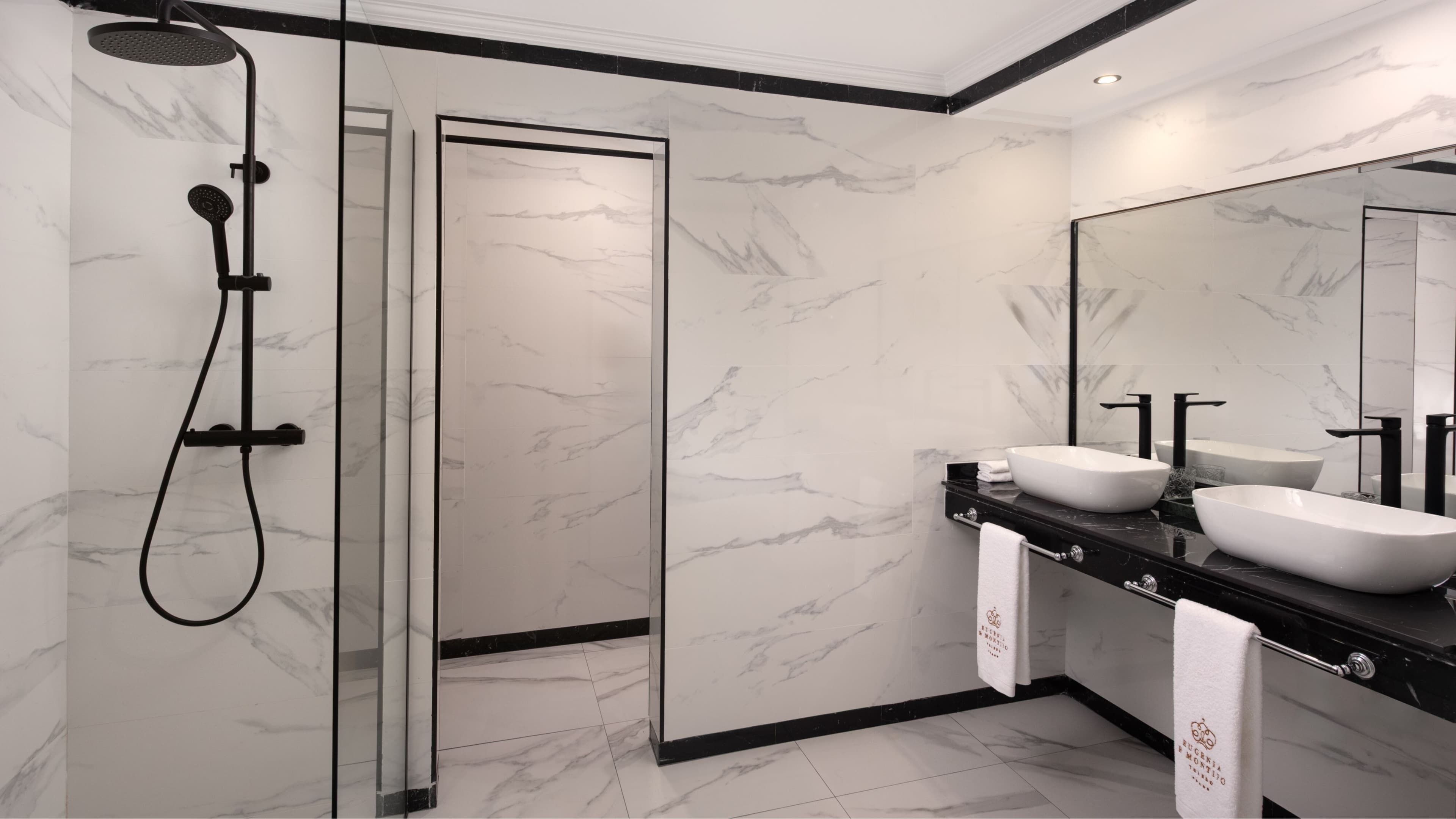 Eugenia de Montijo, Autograph Collection - Image 4