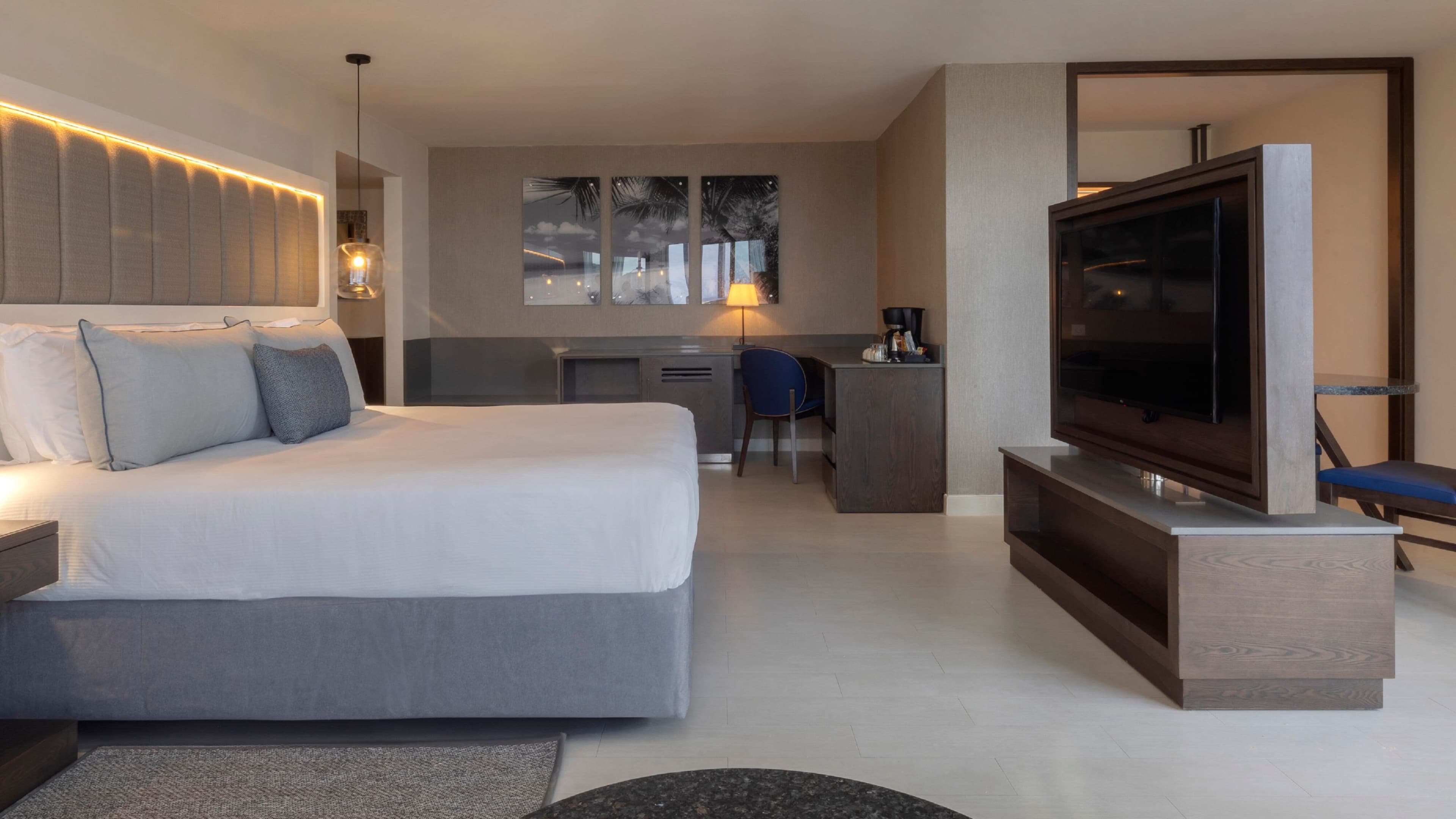 Hideaway at Royalton Blue Waters, An Autograph Collection All-Inclusive - Adults Only — 4