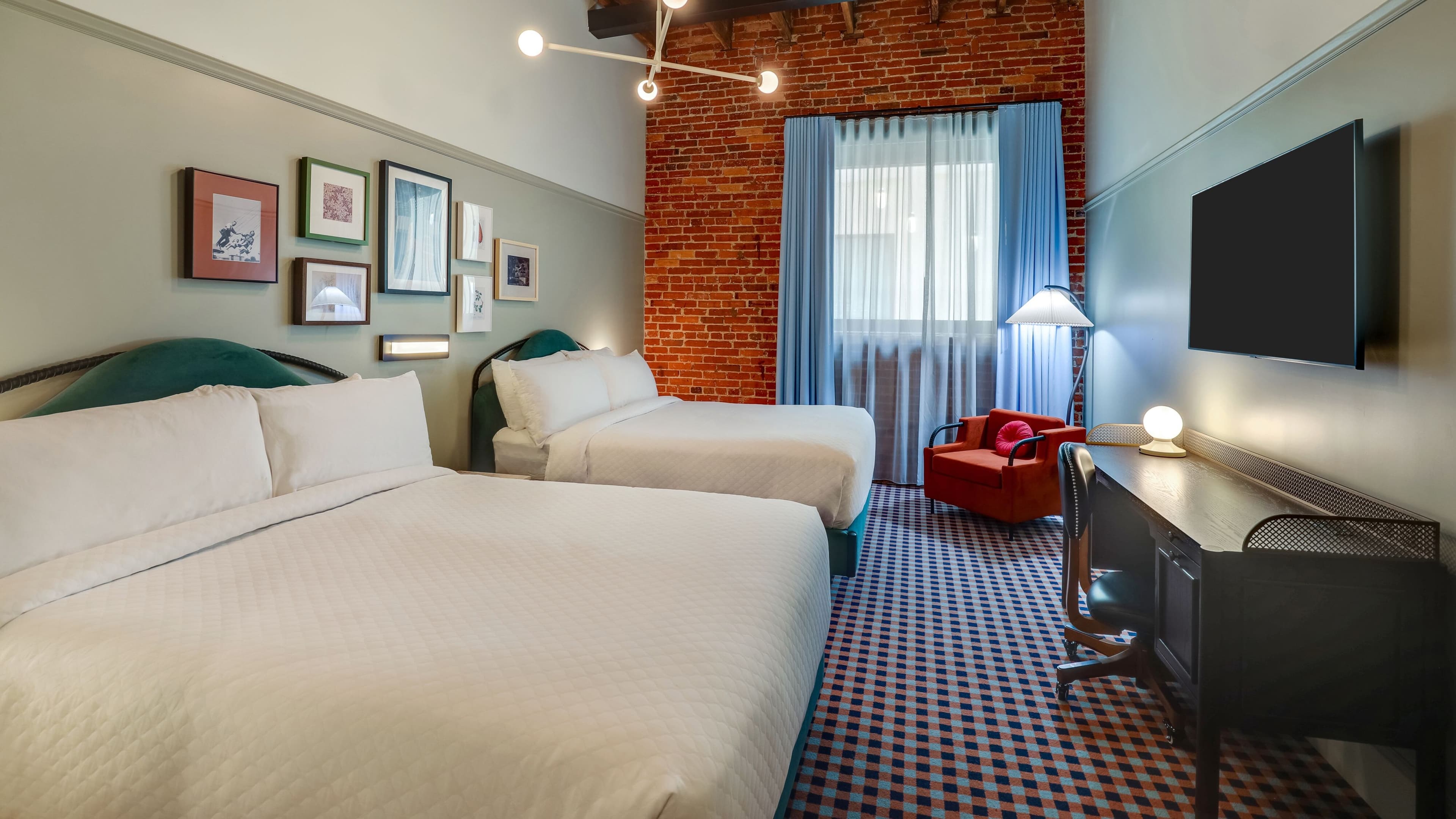 Trilogy Hotel Montgomery, Autograph Collection — 10