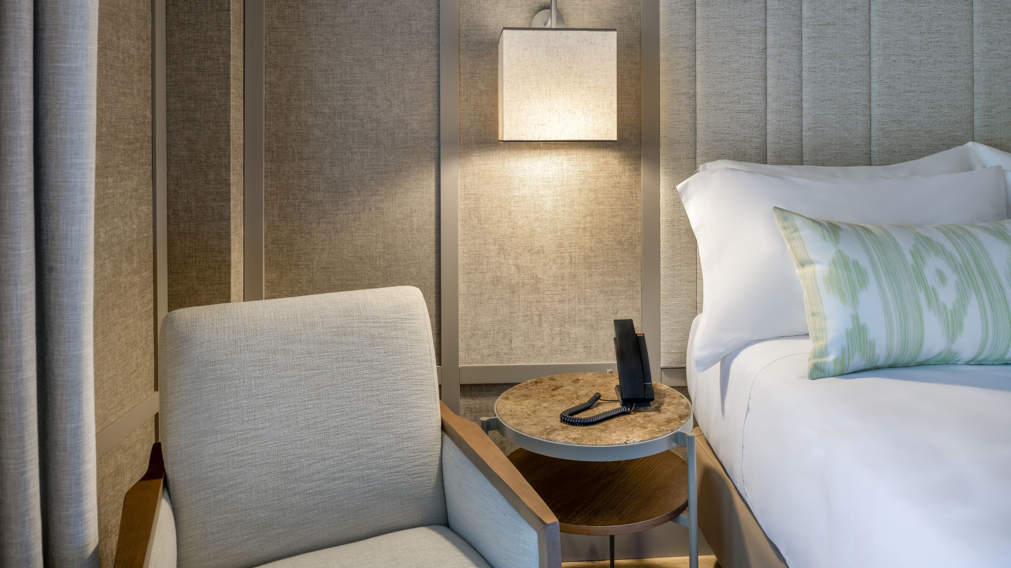 Deluxe Guest room - Image 3