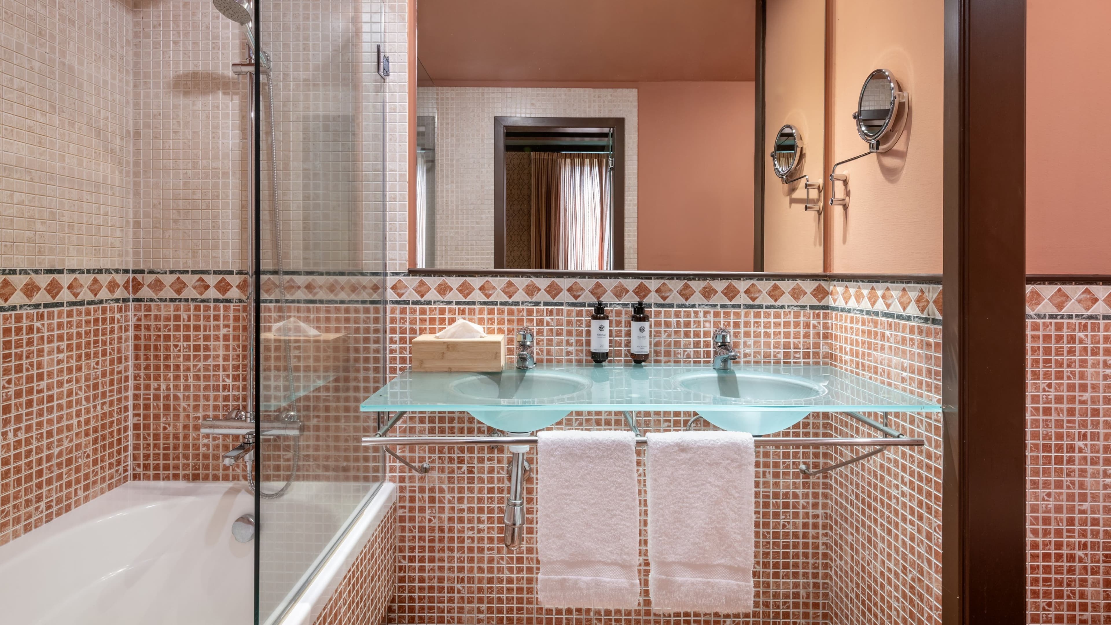 Hotel Palacio del Carmen, Autograph Collection — 61