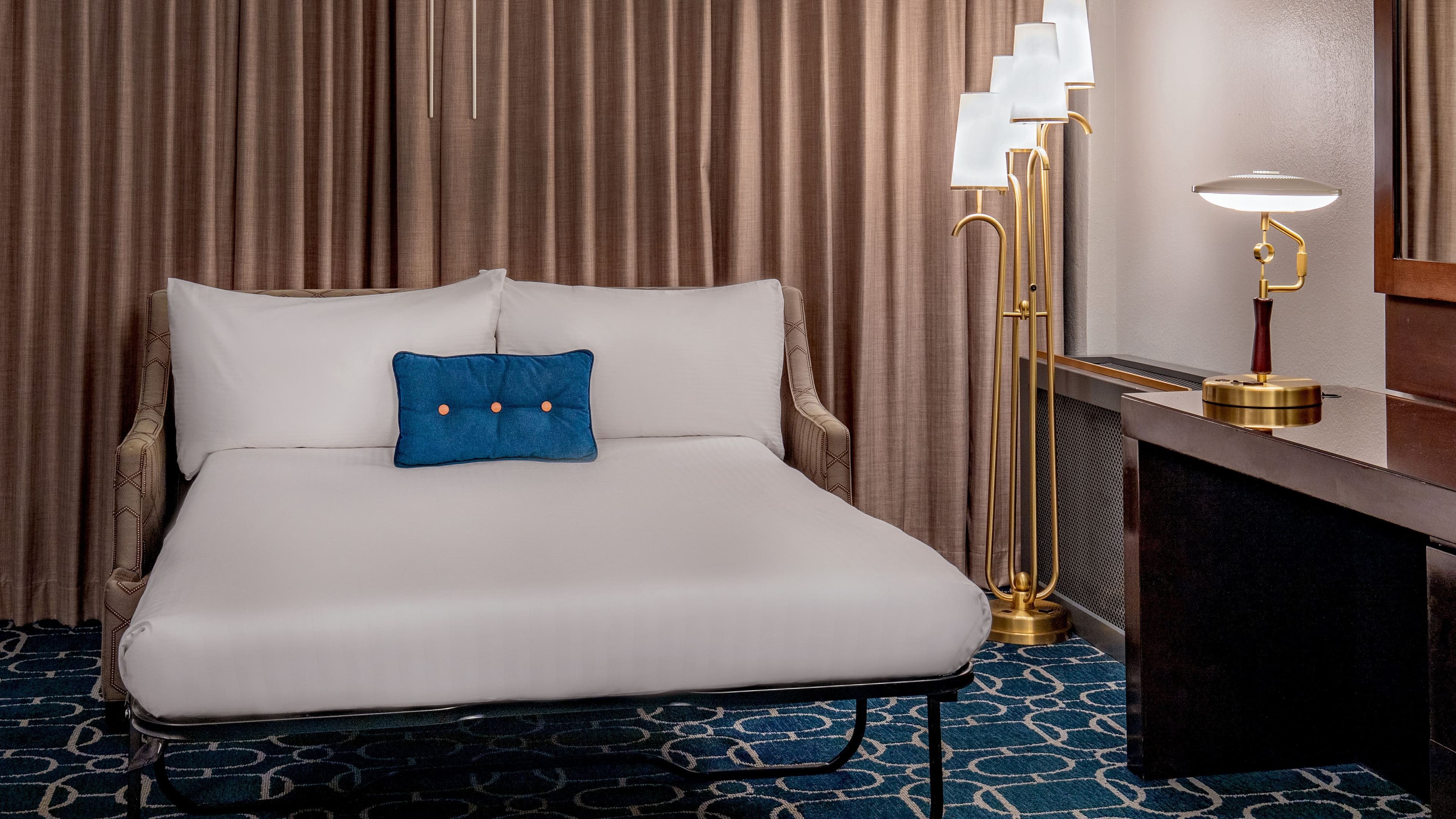 Hotel Adagio, Autograph Collection - Image 4