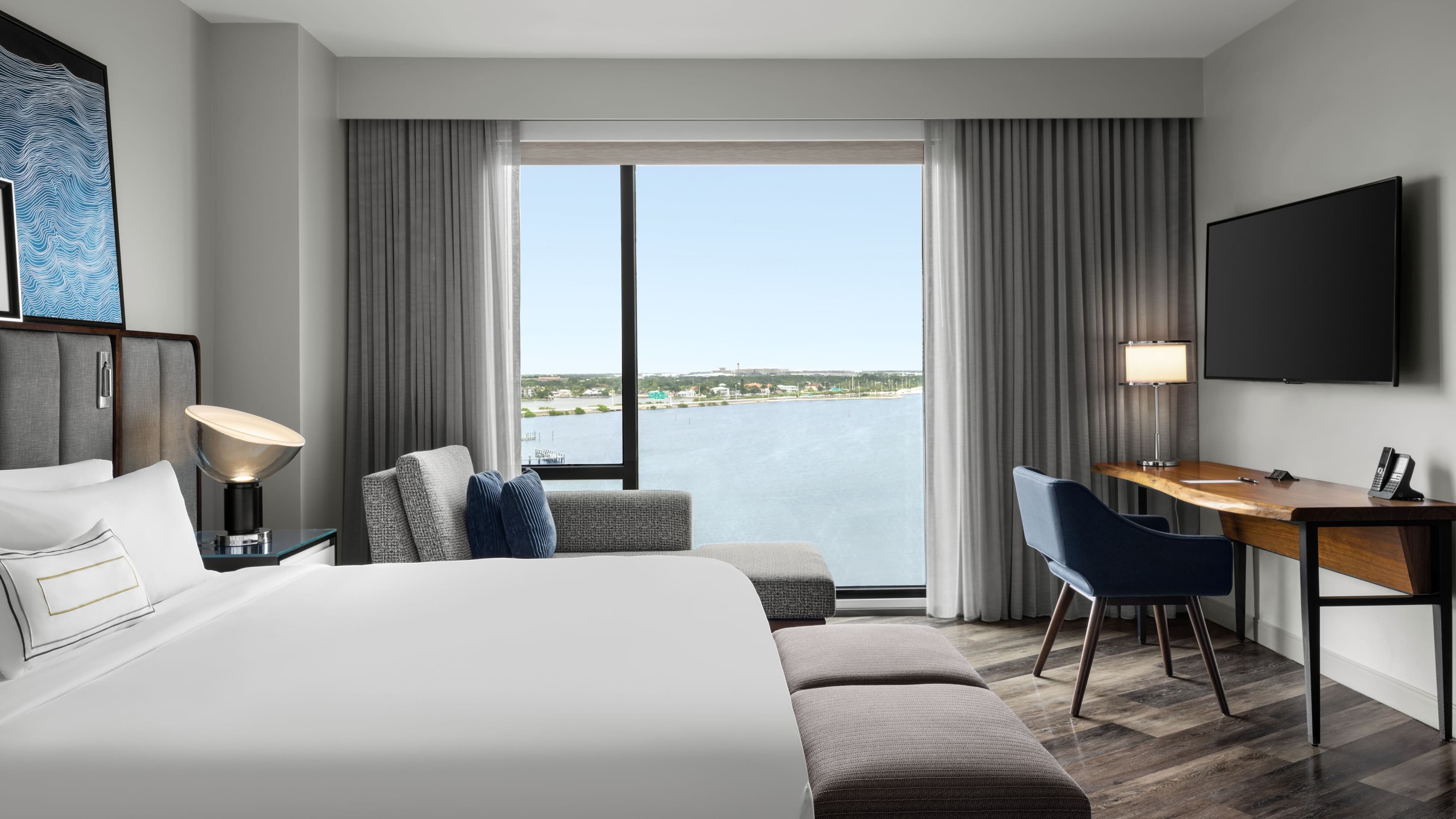 The CURRENT Hotel, Autograph Collection - Image 2