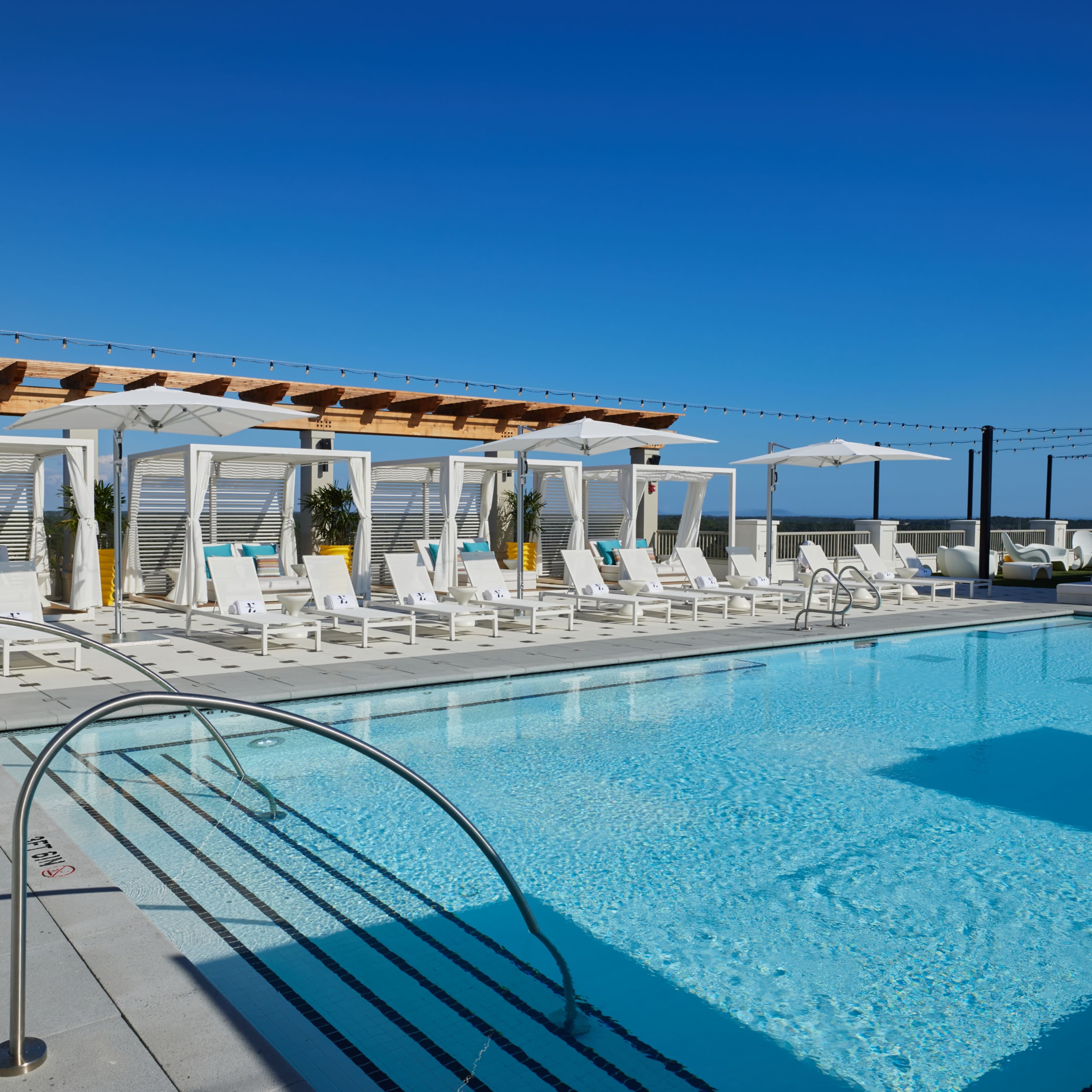 Hotel Effie Sandestin, Autograph Collection - Image 1