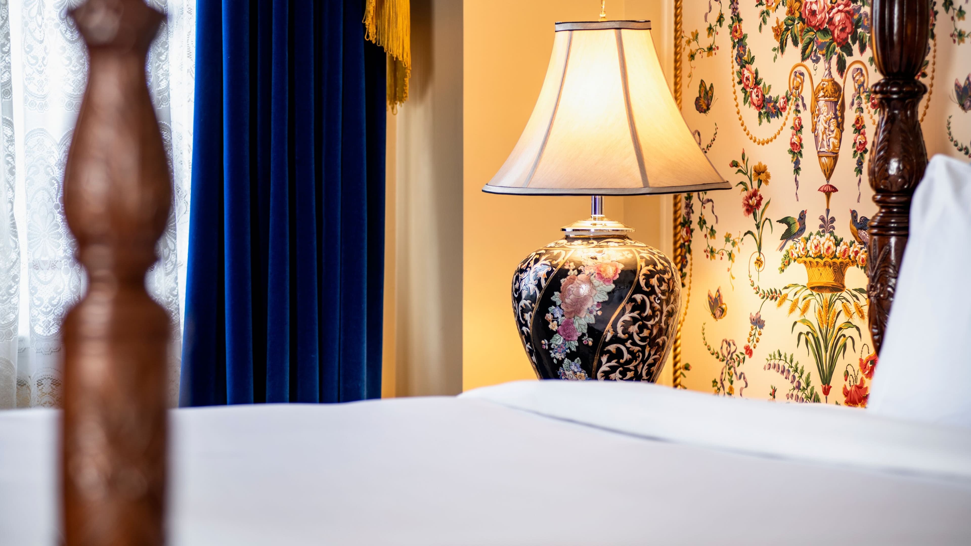 The Hotel Saskatchewan, Autograph Collection — 36