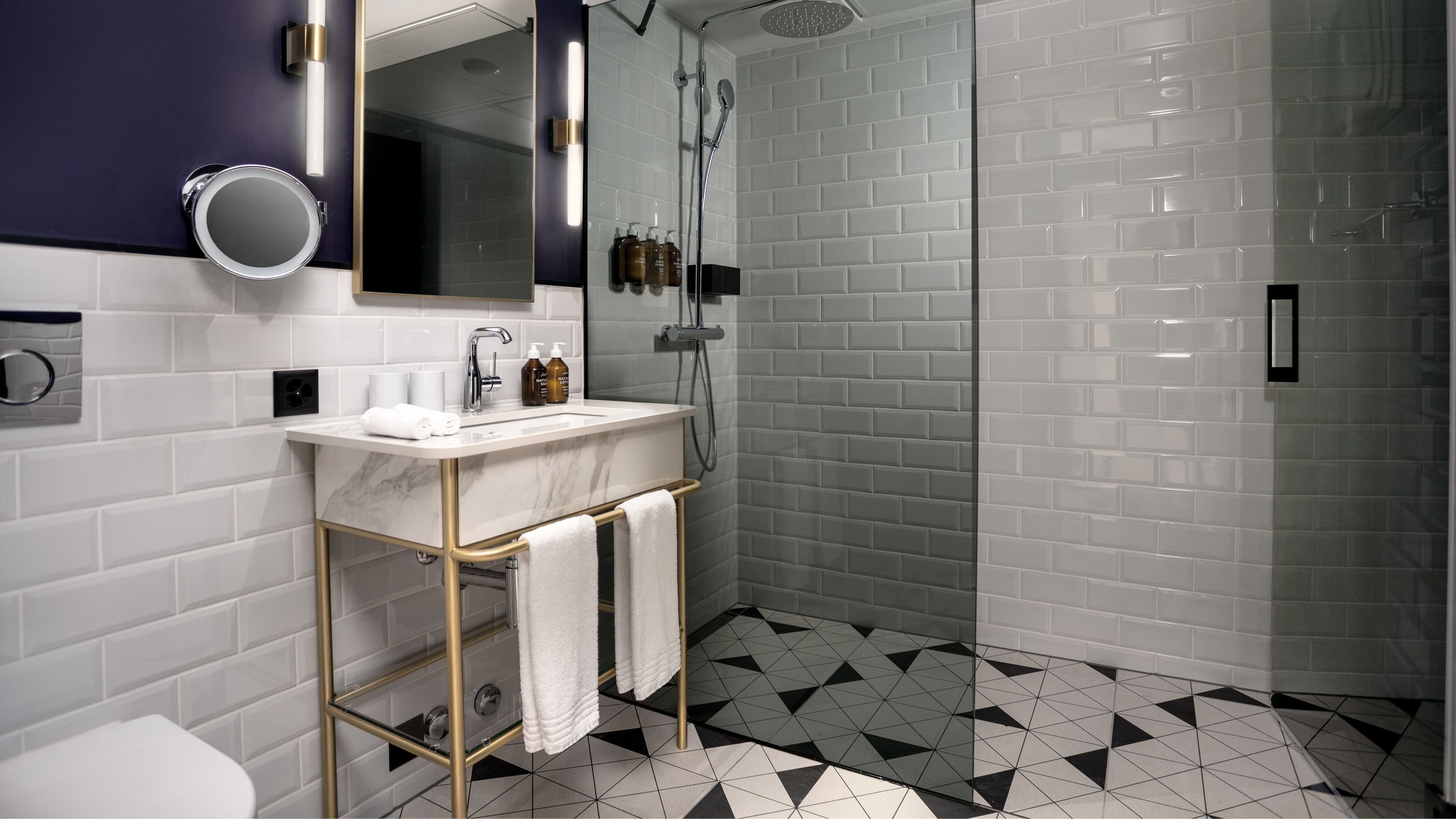 Neues Schloss Privat Hotel Zurich, Autograph Collection - Image 5