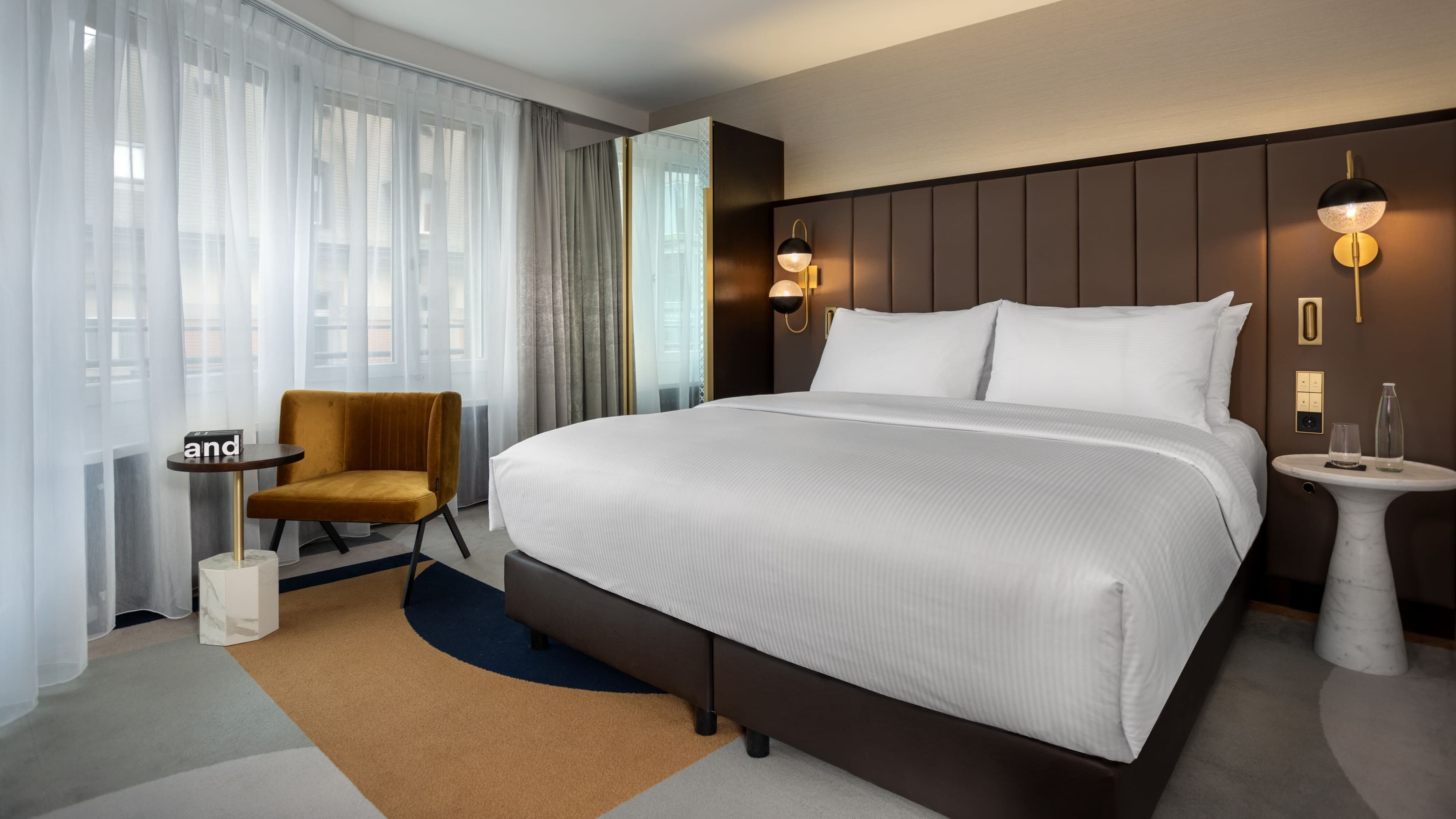 Neues Schloss Privat Hotel Zurich, Autograph Collection - Image 2