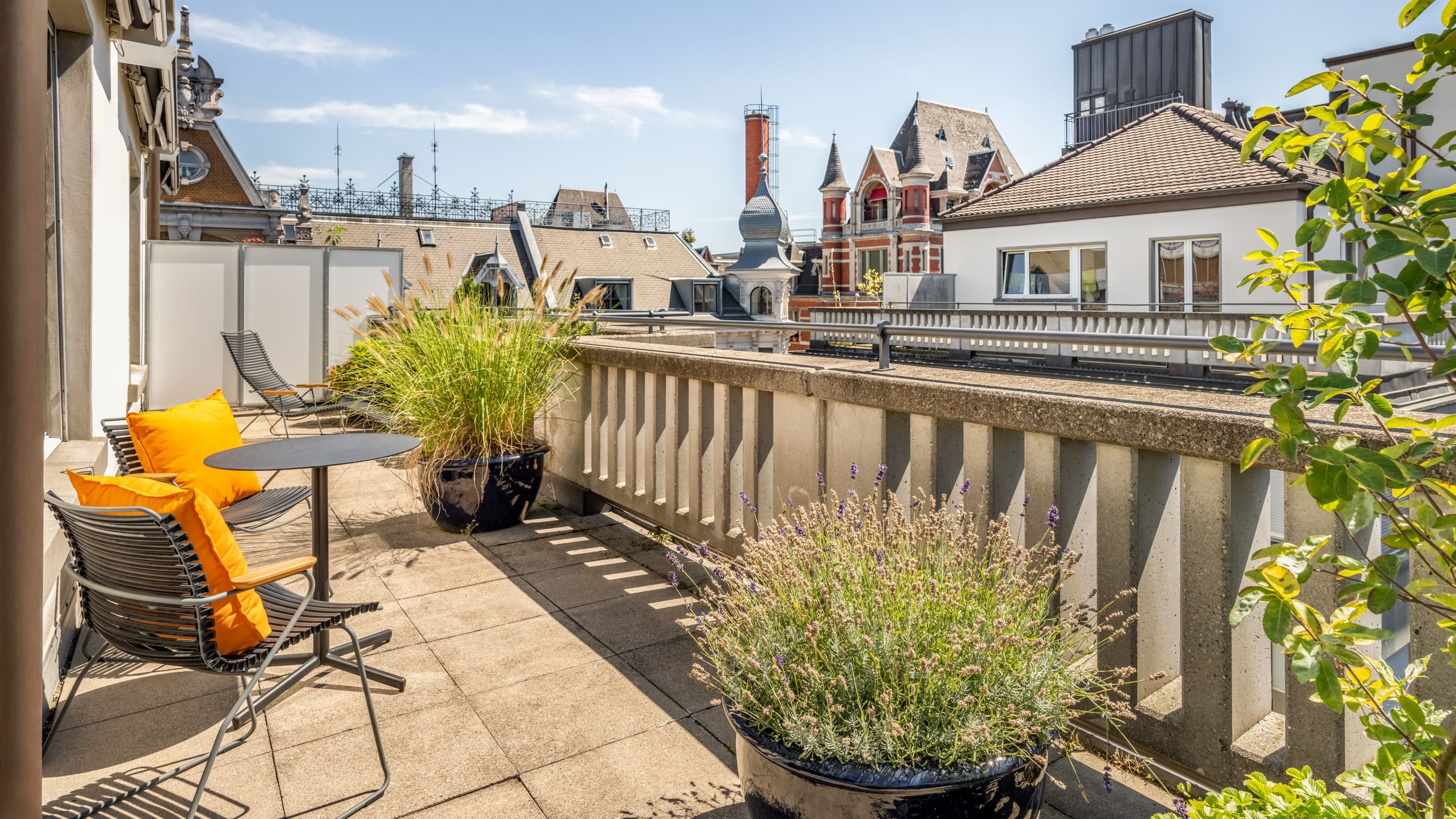 Neues Schloss Privat Hotel Zurich, Autograph Collection — 40