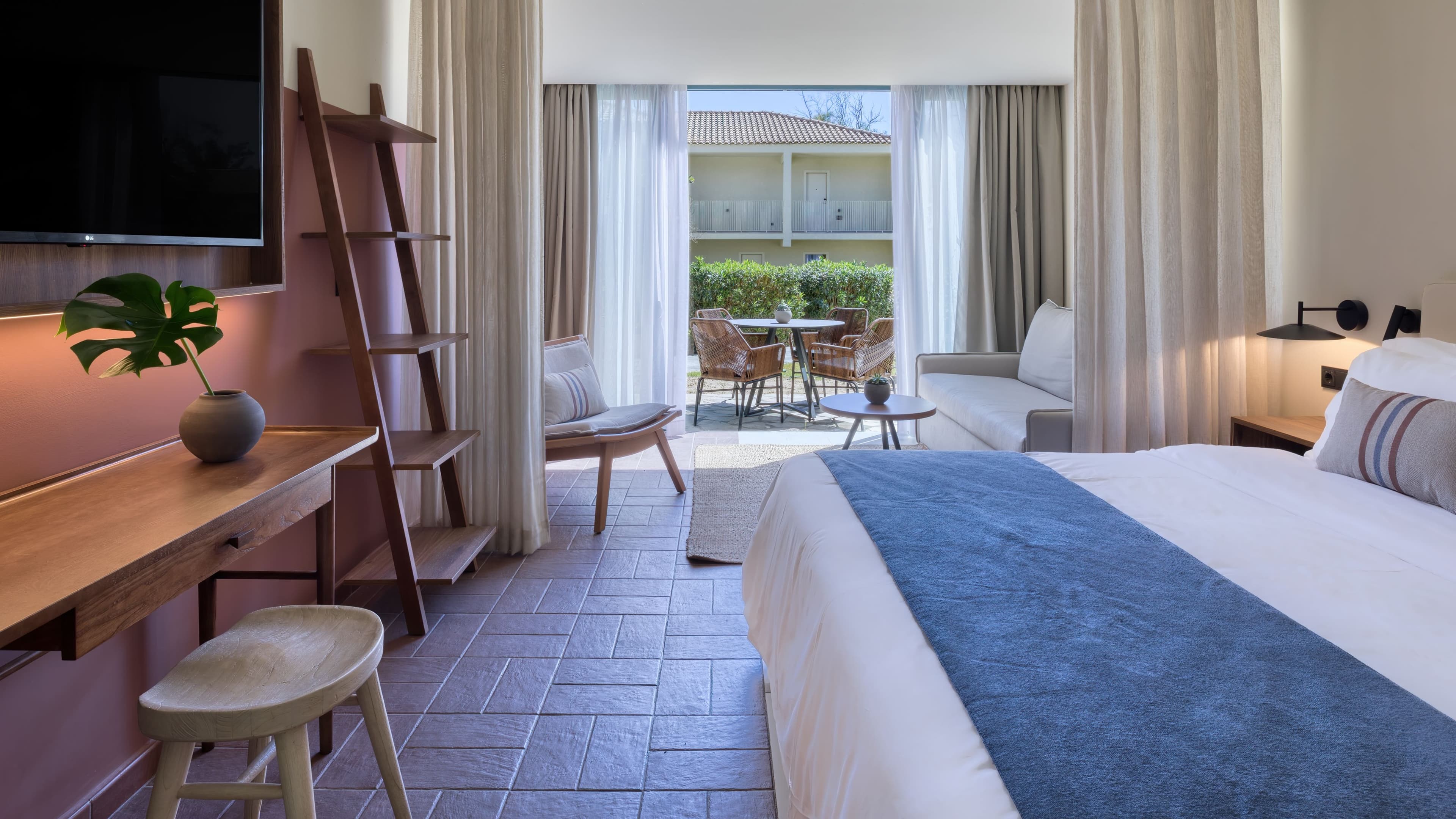 Domes Aulus Zante, Autograph Collection - Image 5