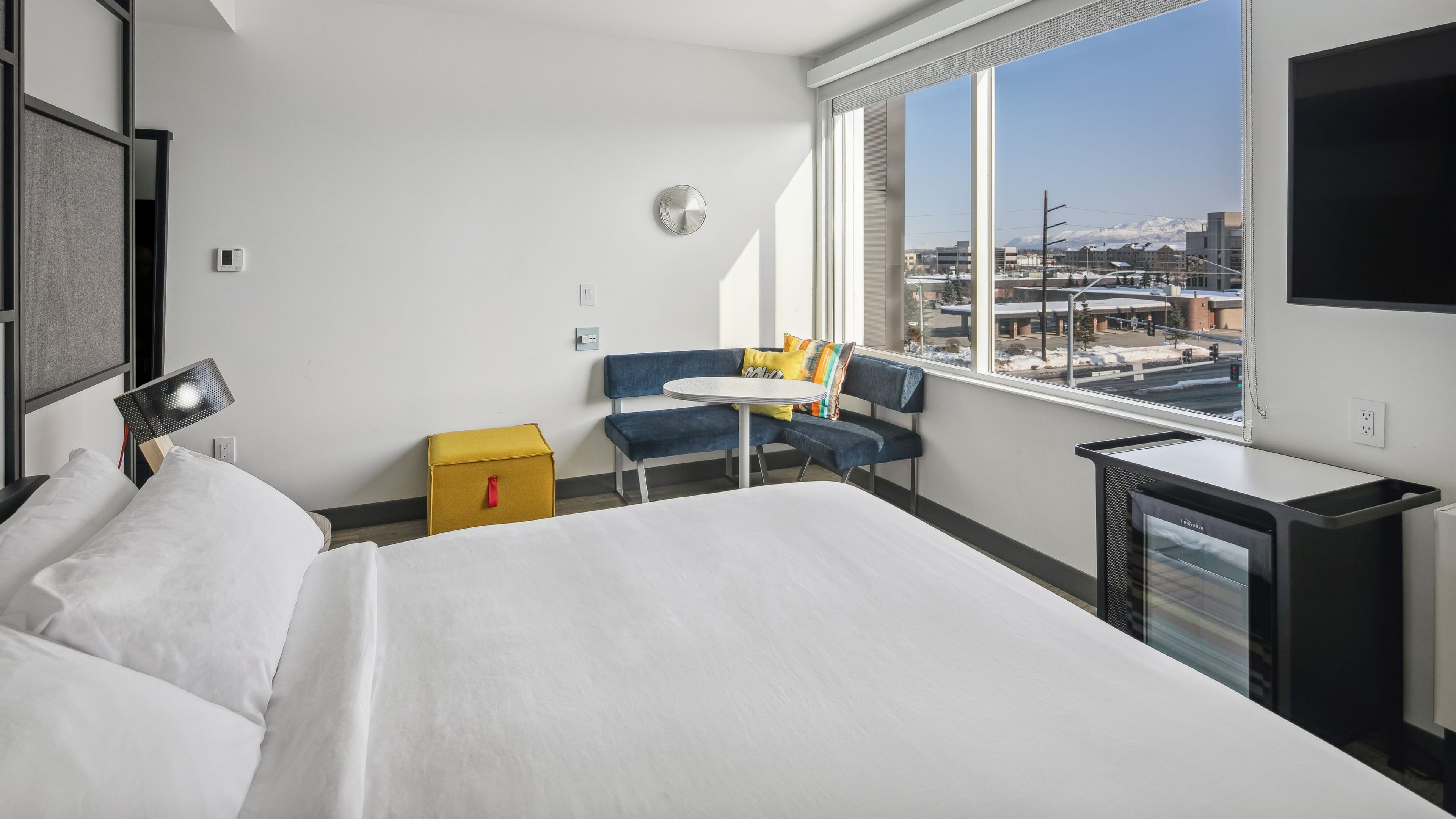 Aloft - Image 3