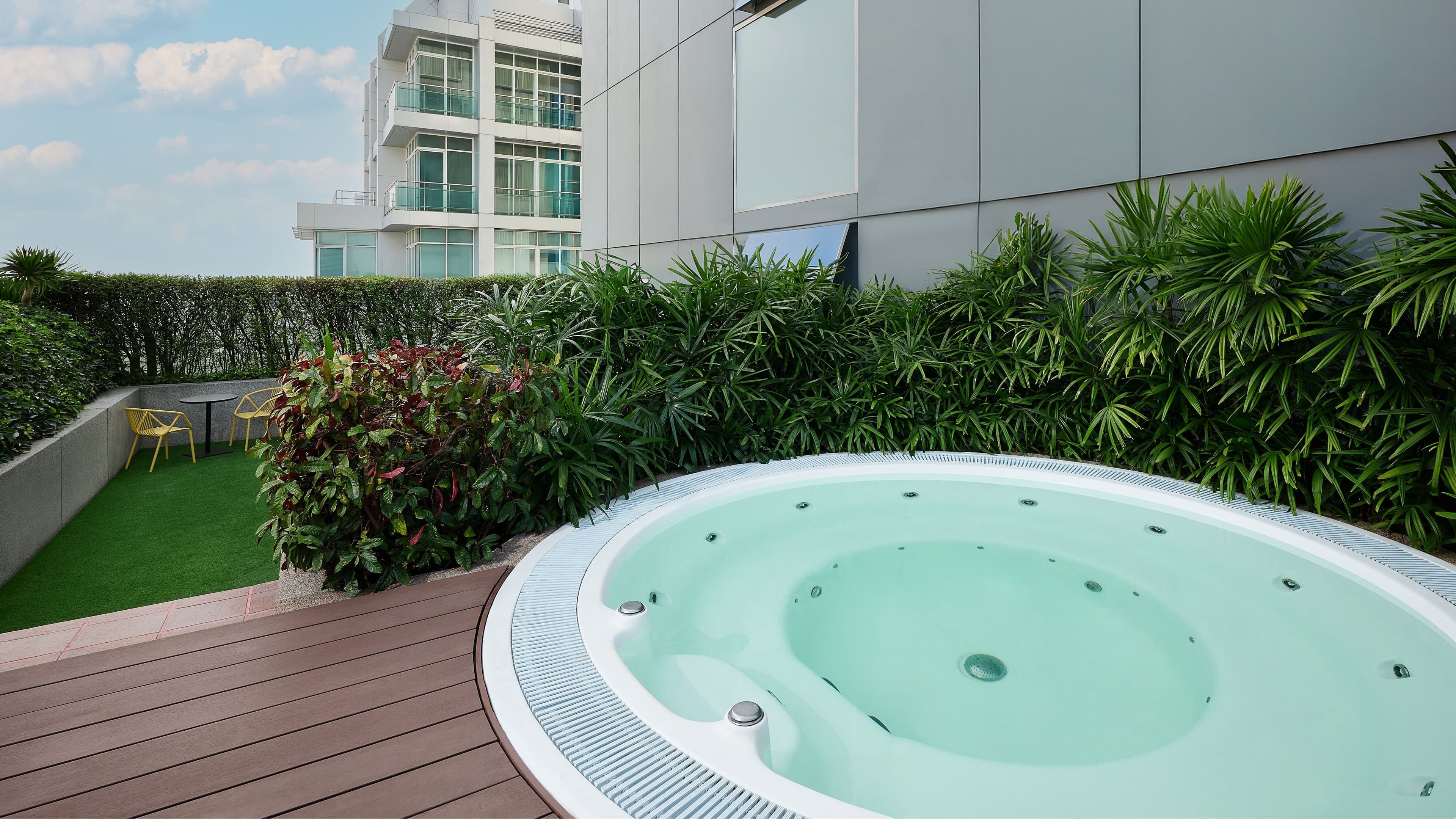 Aloft Bangkok Sukhumvit 11 — 48