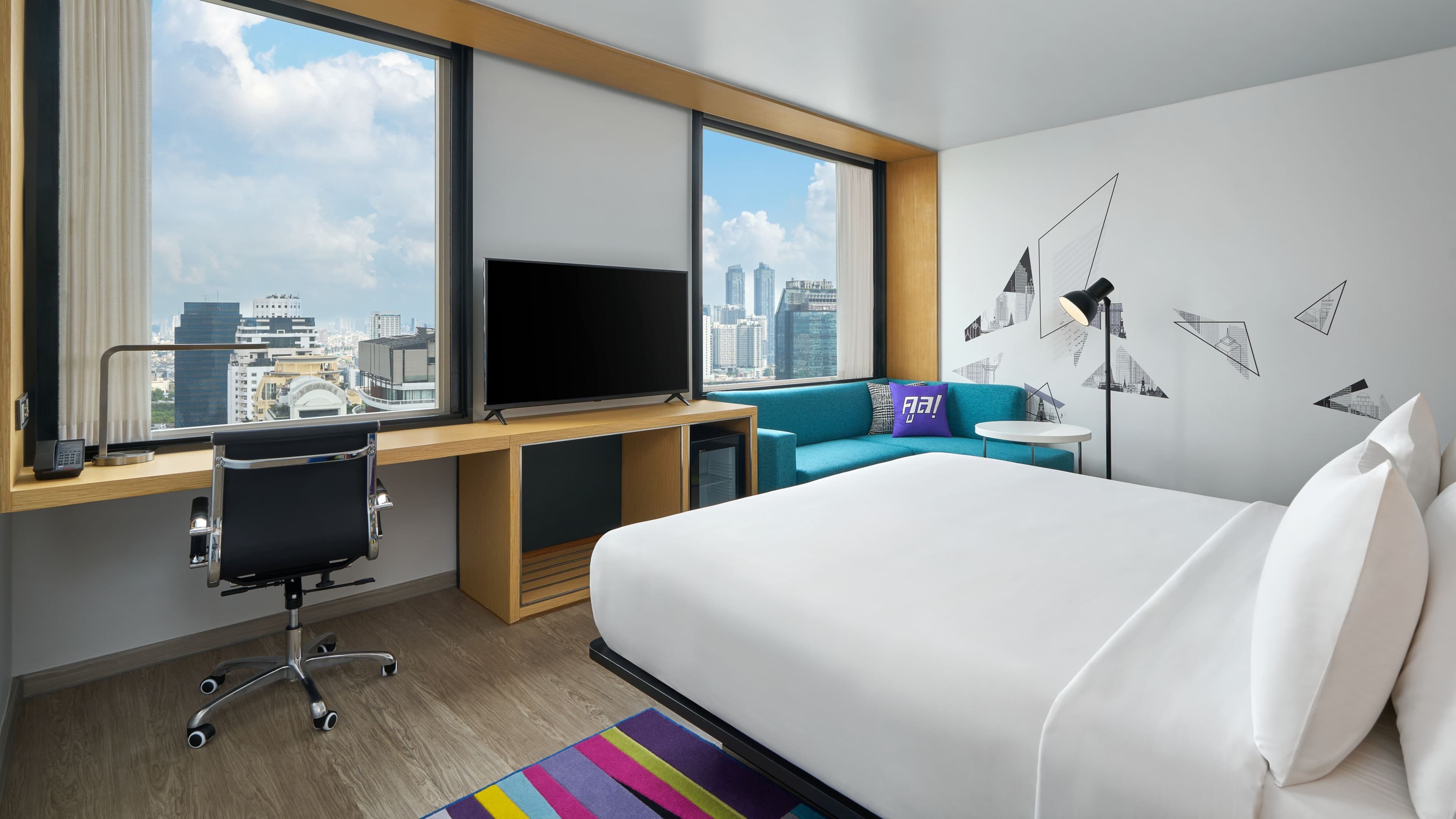 Aloft Bangkok Sukhumvit 11 — 8