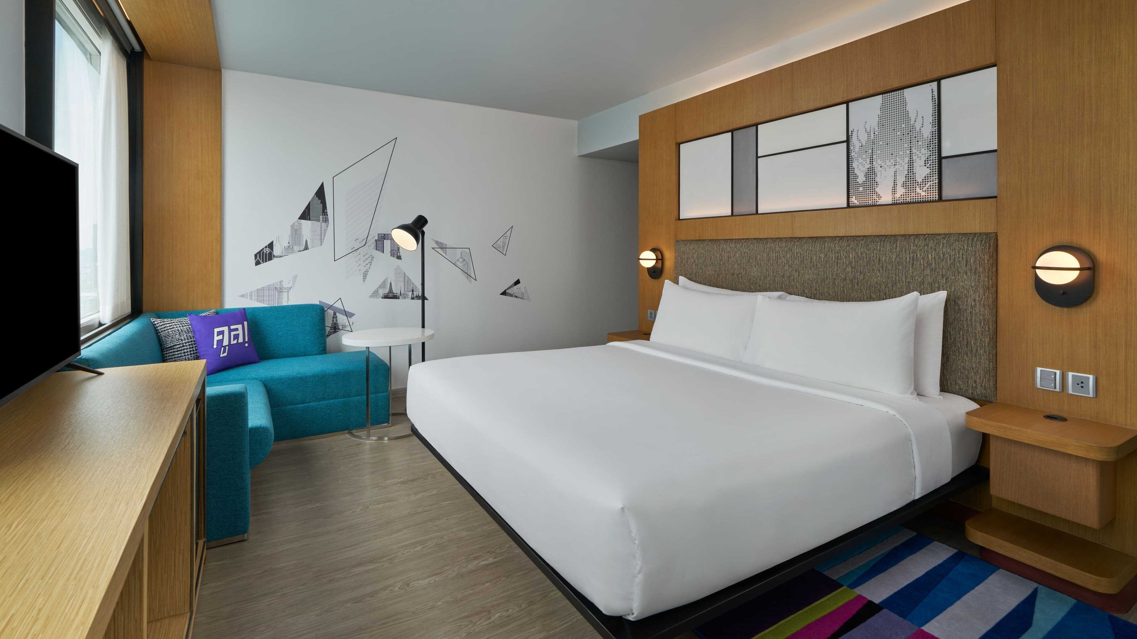 Aloft Bangkok Sukhumvit 11 — 25