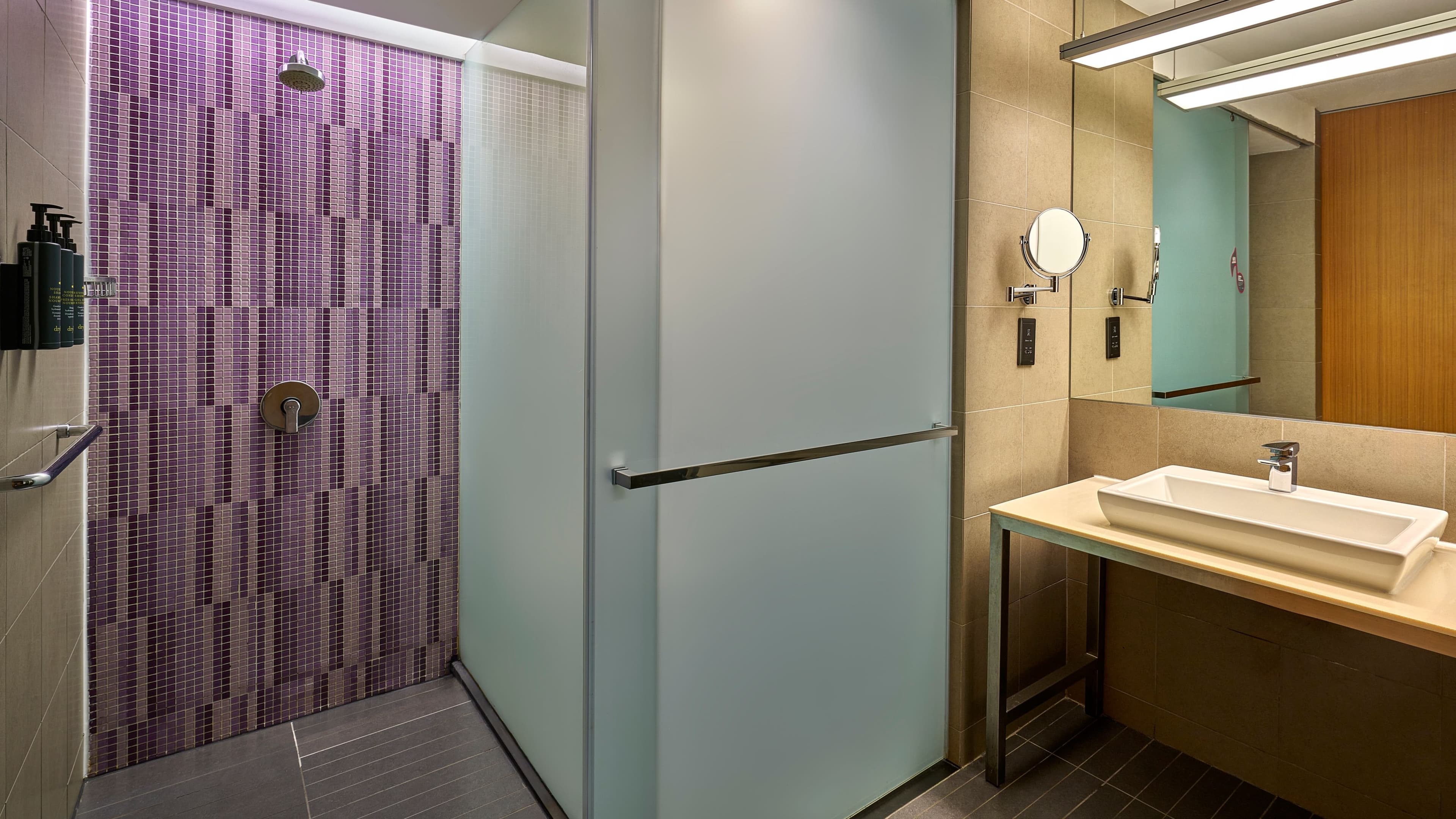 Aloft Kuala Lumpur Sentral - Image 3