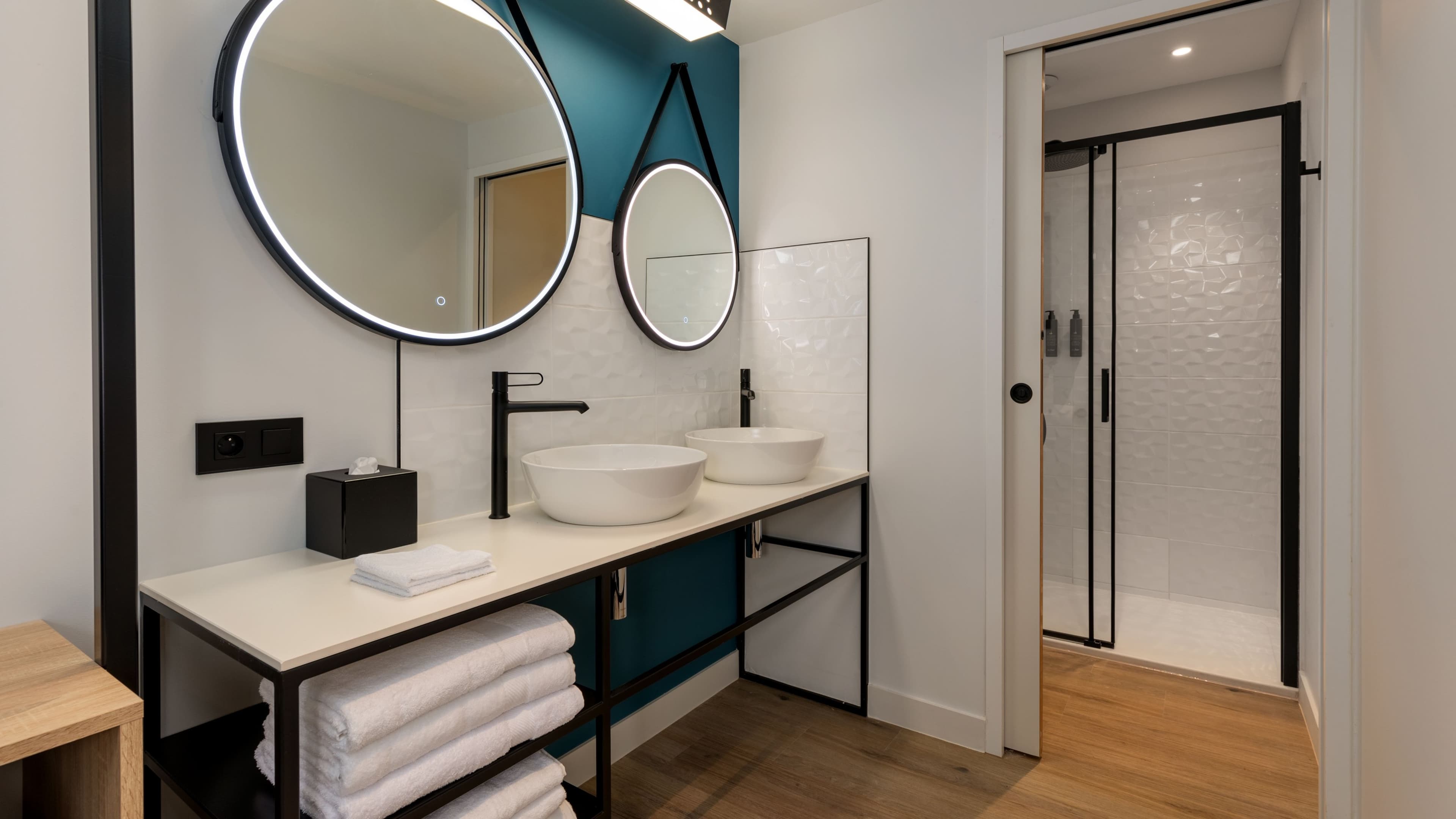 Aloft Dijon — 6