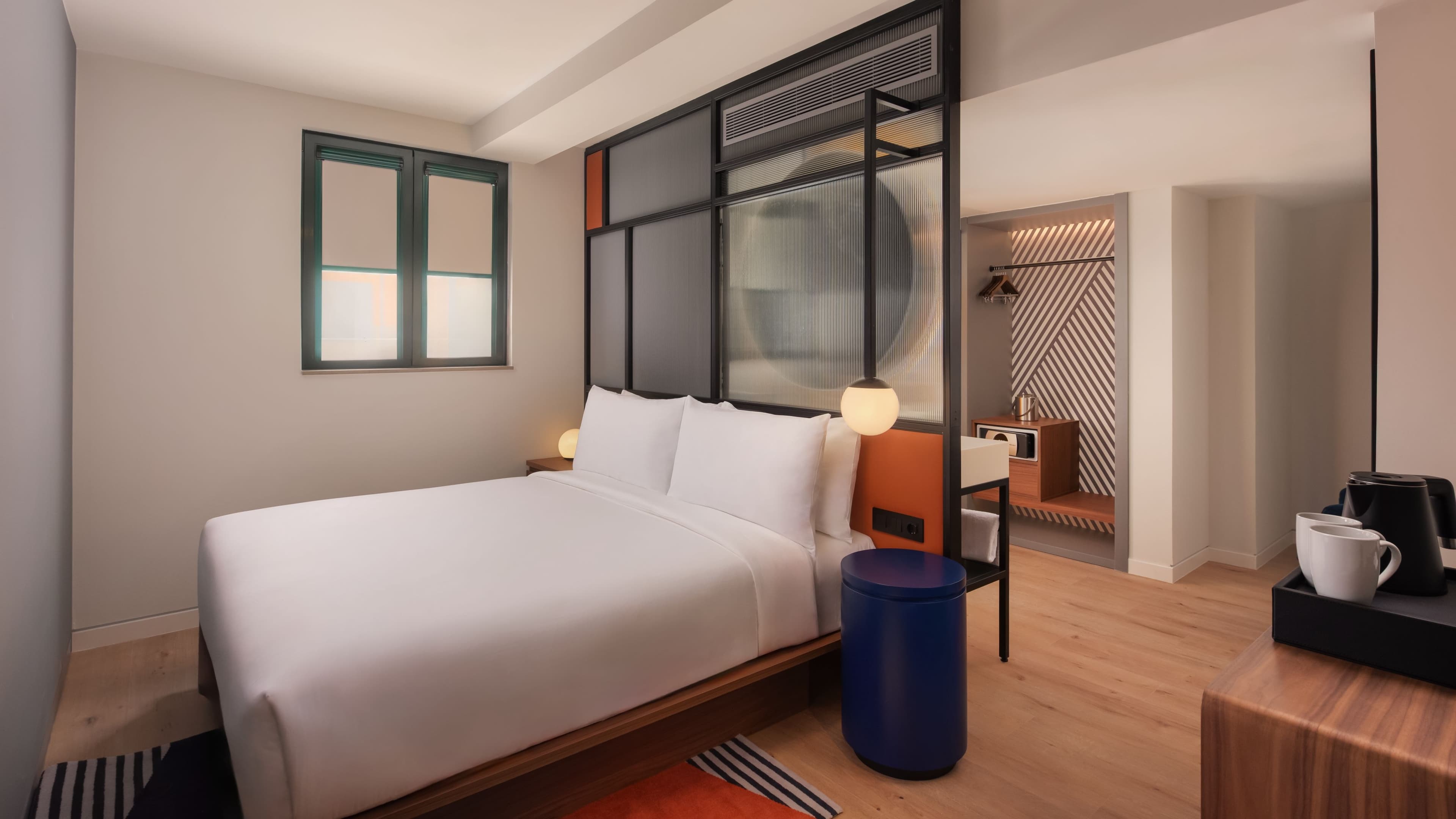 Aloft Madrid Gran Via - Image 3