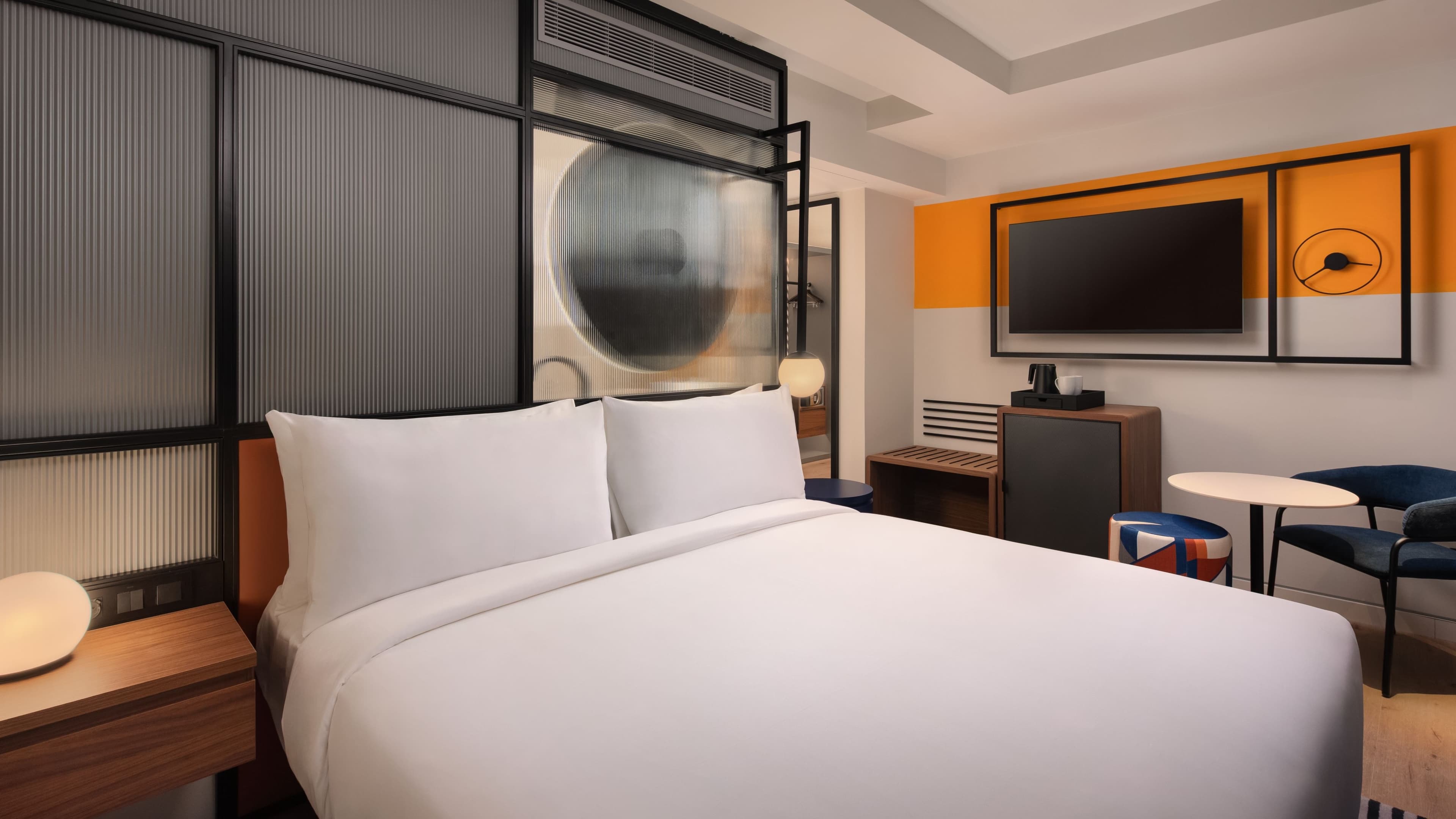 Aloft Madrid Gran Via - Image 2