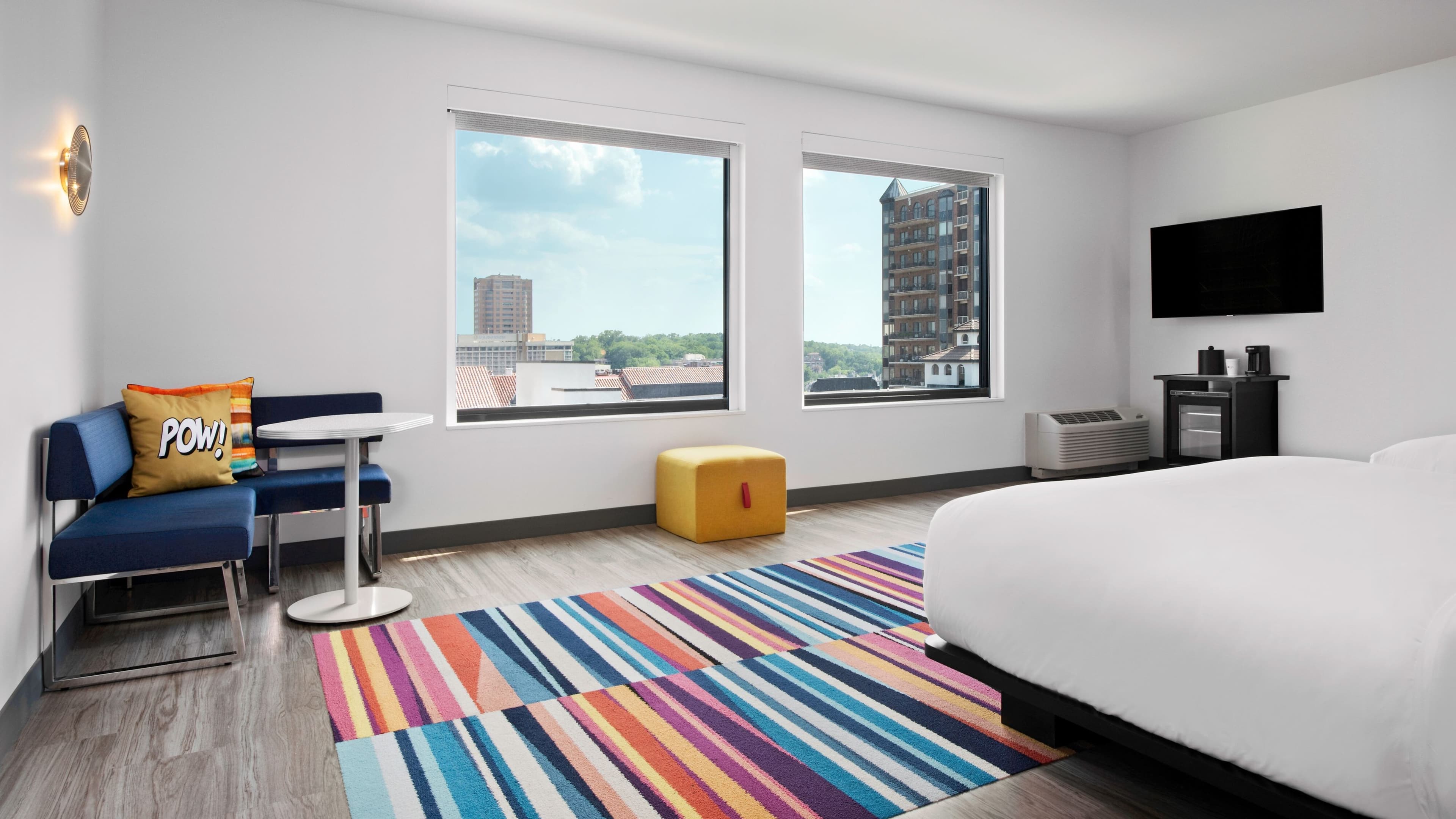 2 Queen Guest Room - Image 2