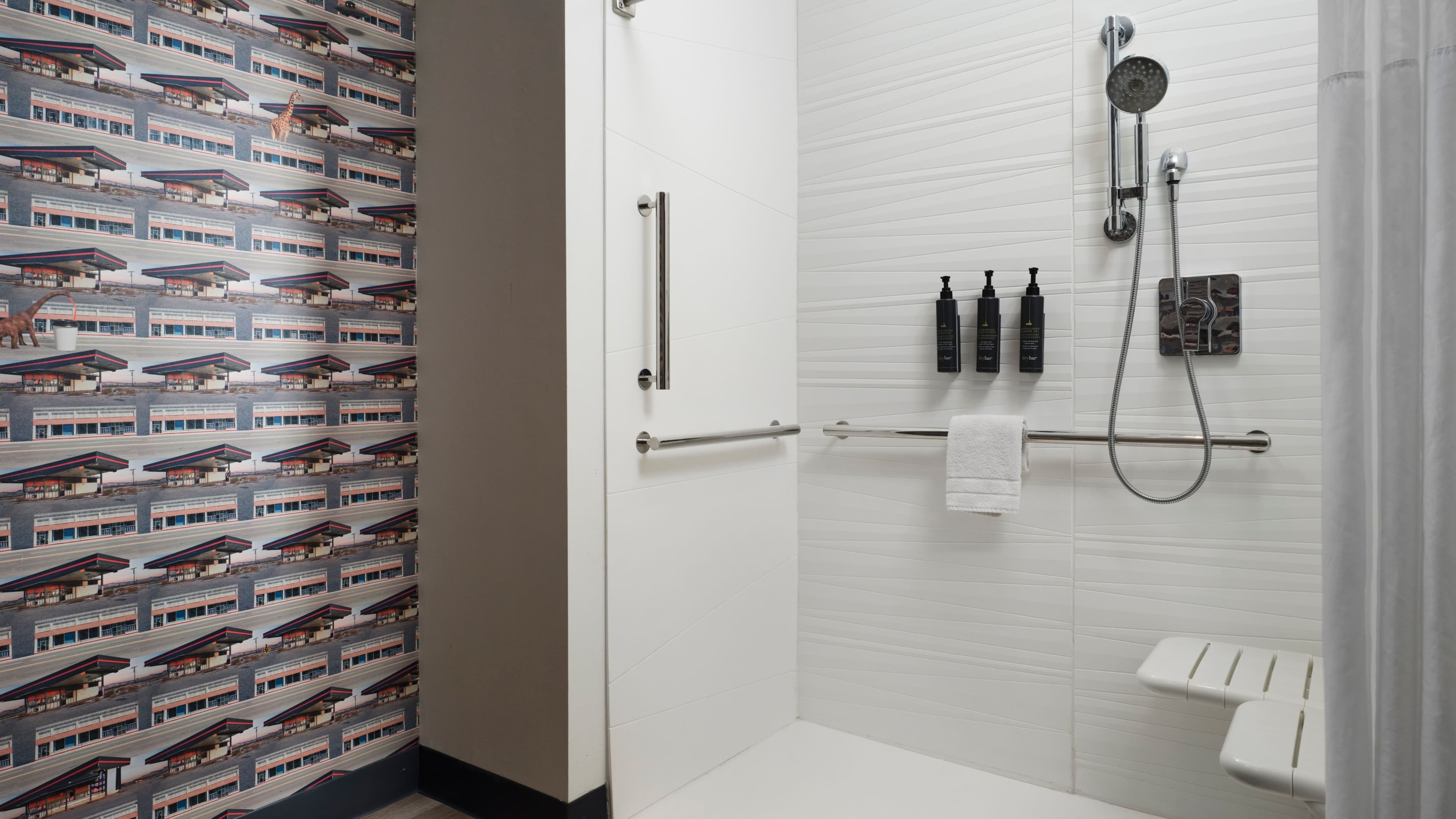 avid hotels Orlando International Airport — 11