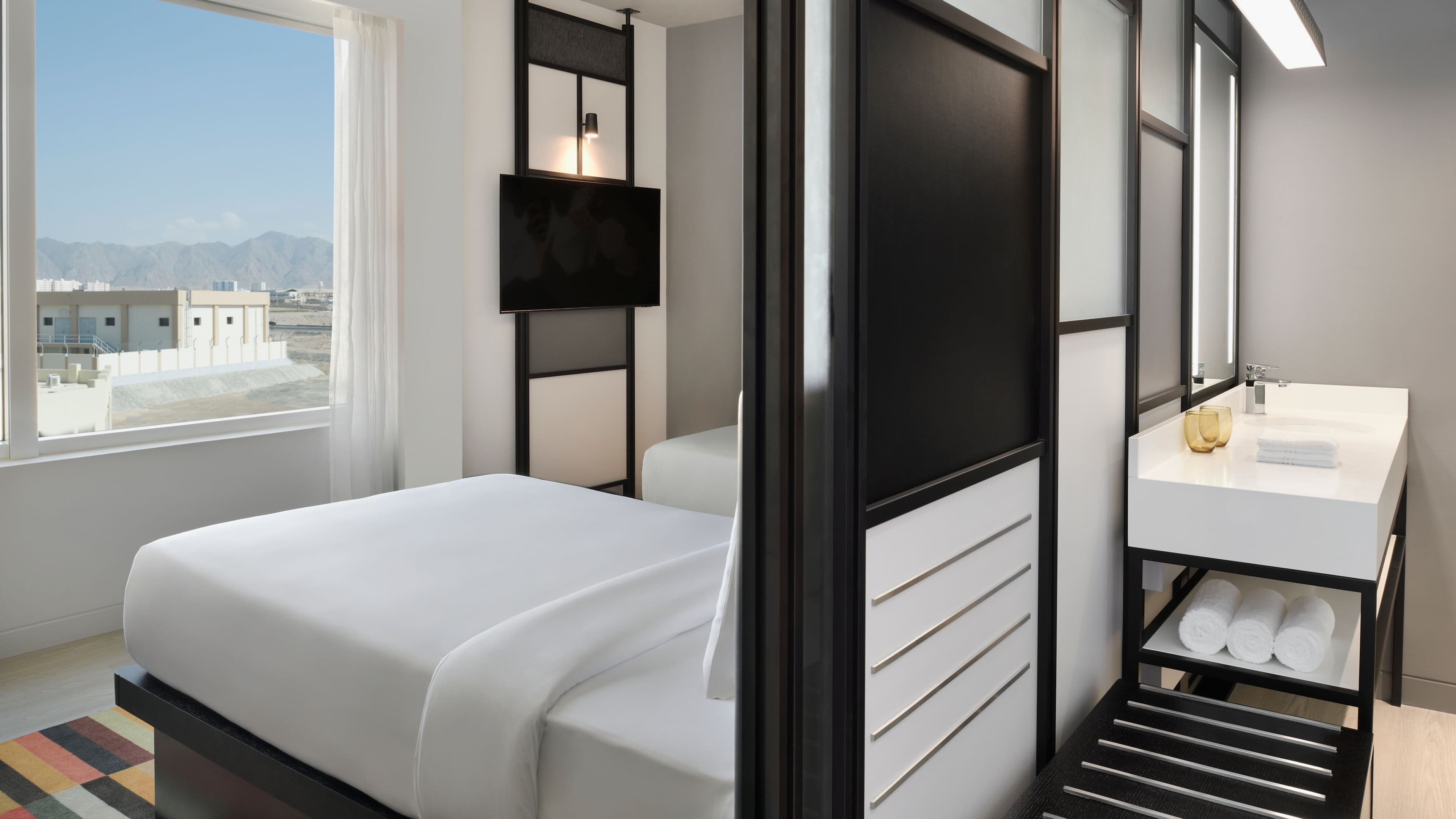 voco Muscat Al Mouj - Image 3