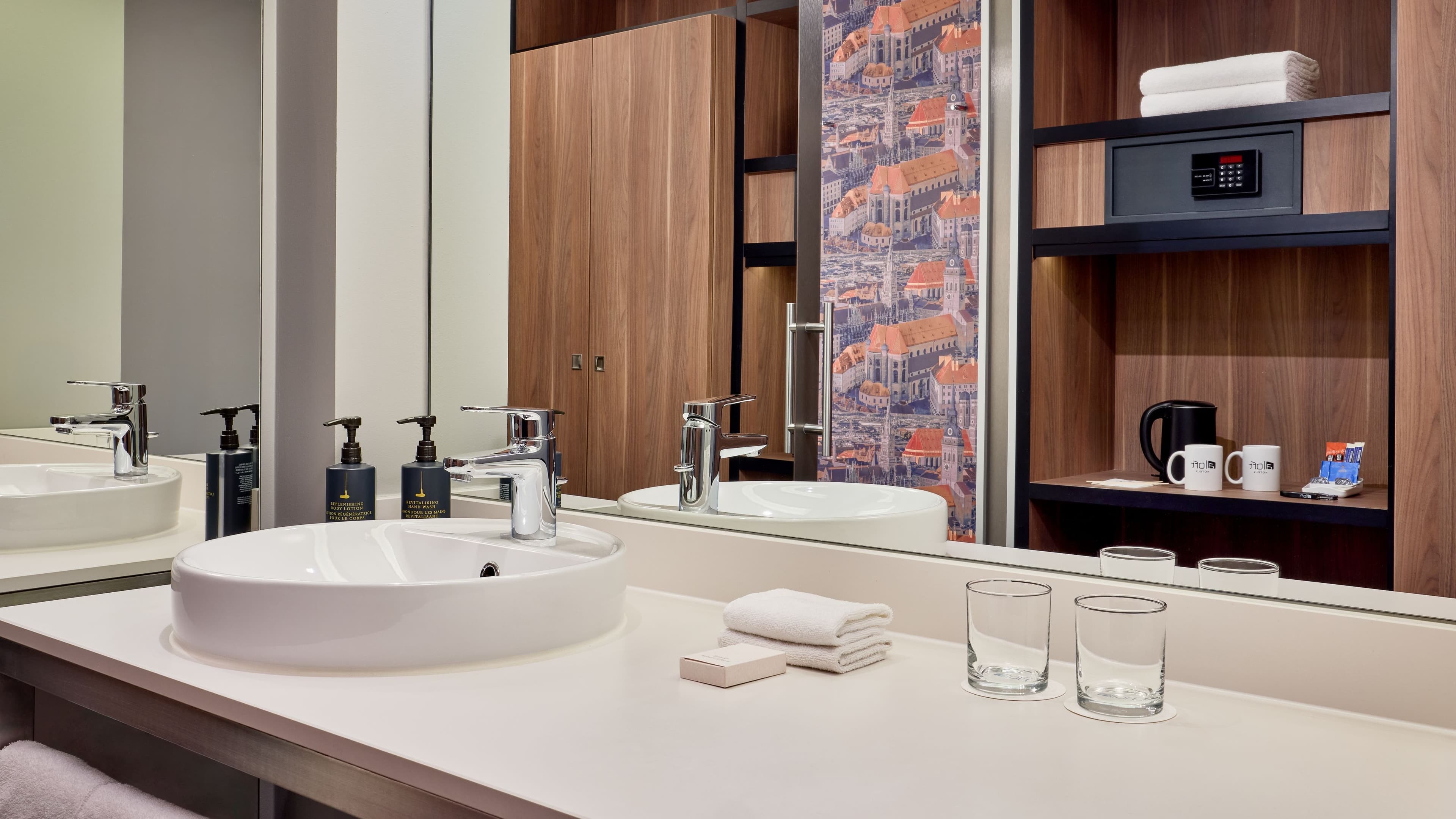 Aloft Munich — 6