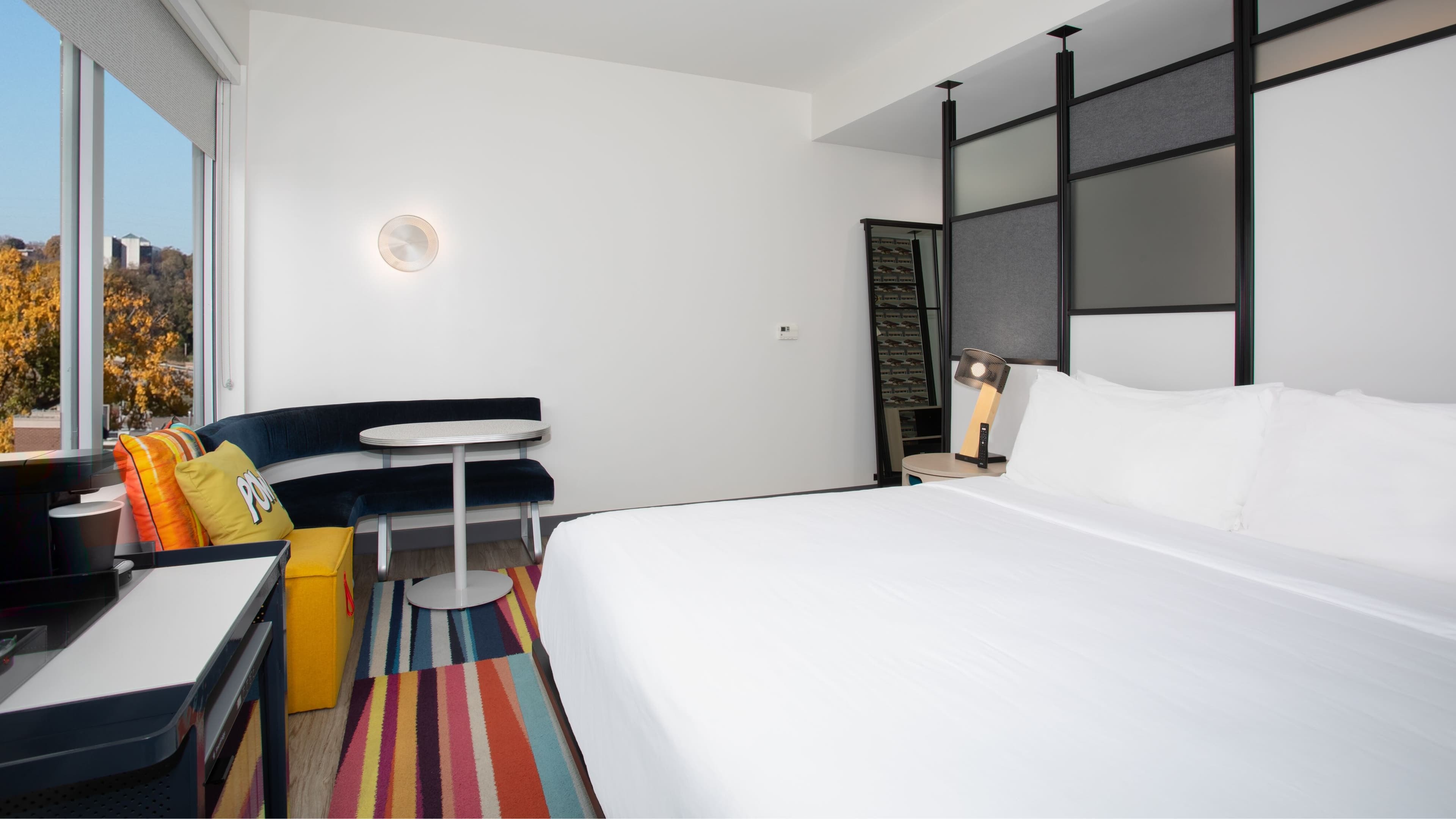 Aloft Omaha Aksarben Village - Image 2
