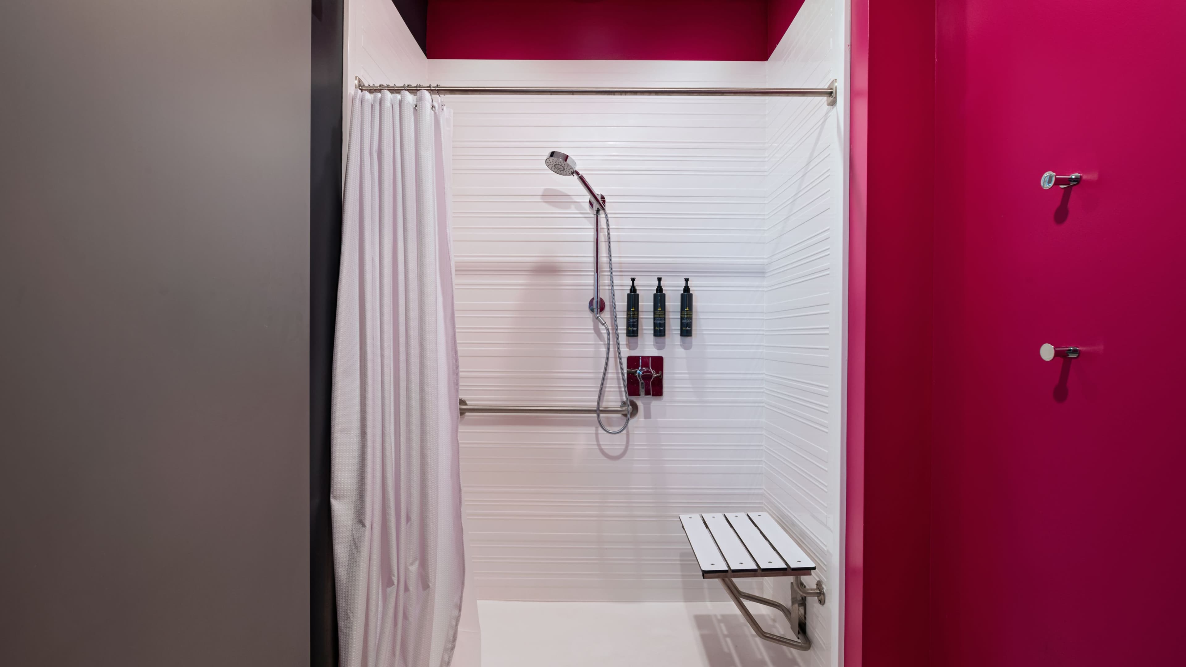 Aloft Omaha West - Image 4
