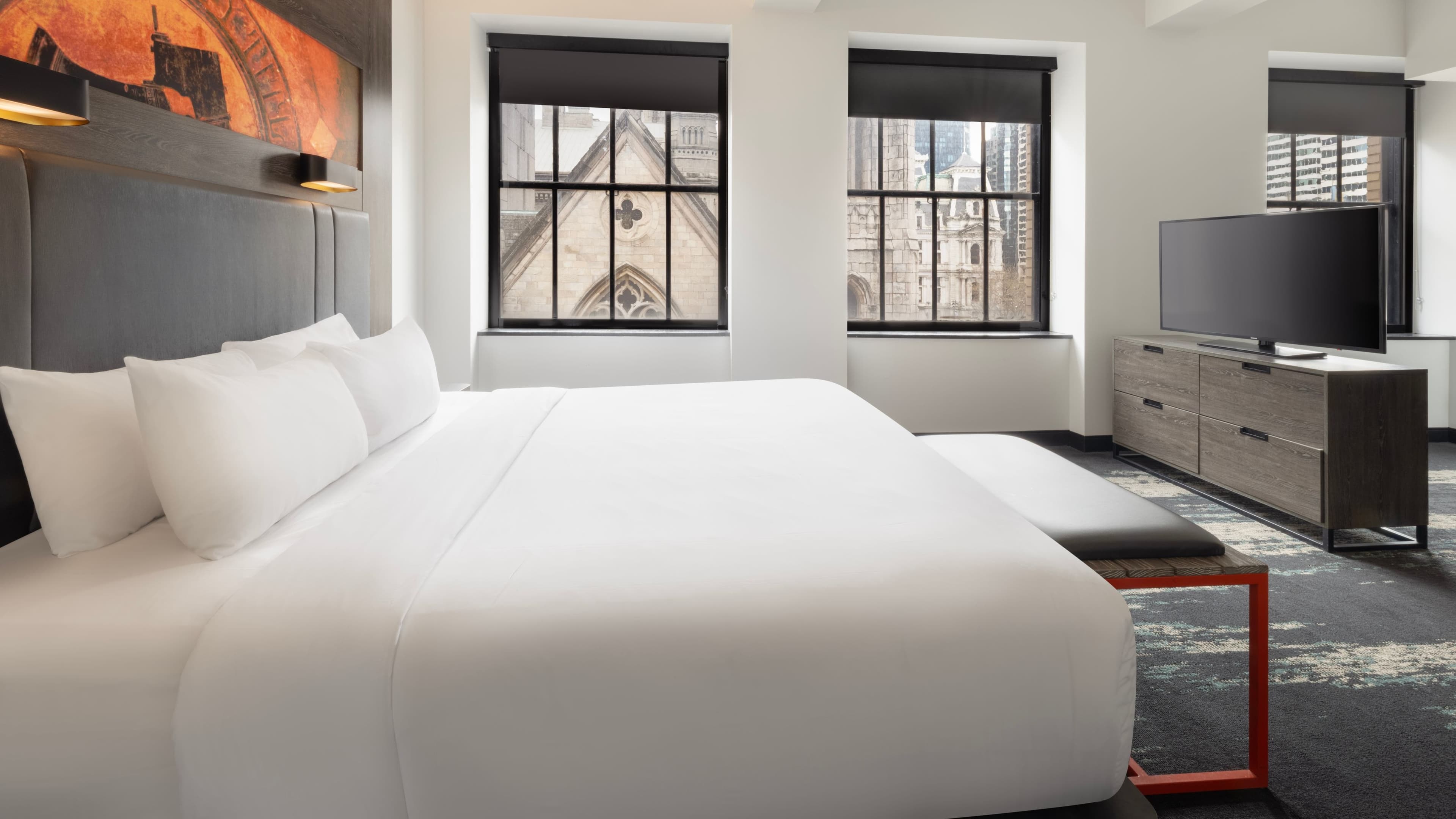 Aloft Philadelphia Downtown - Image 5