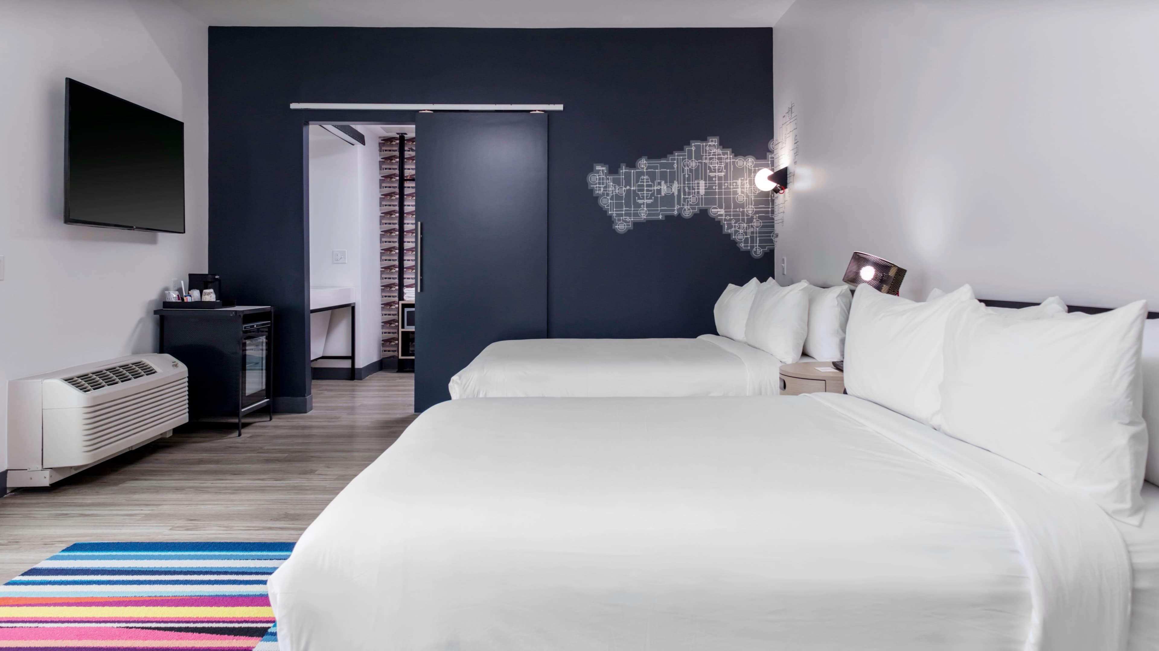 Aloft Savannah Airport — 7