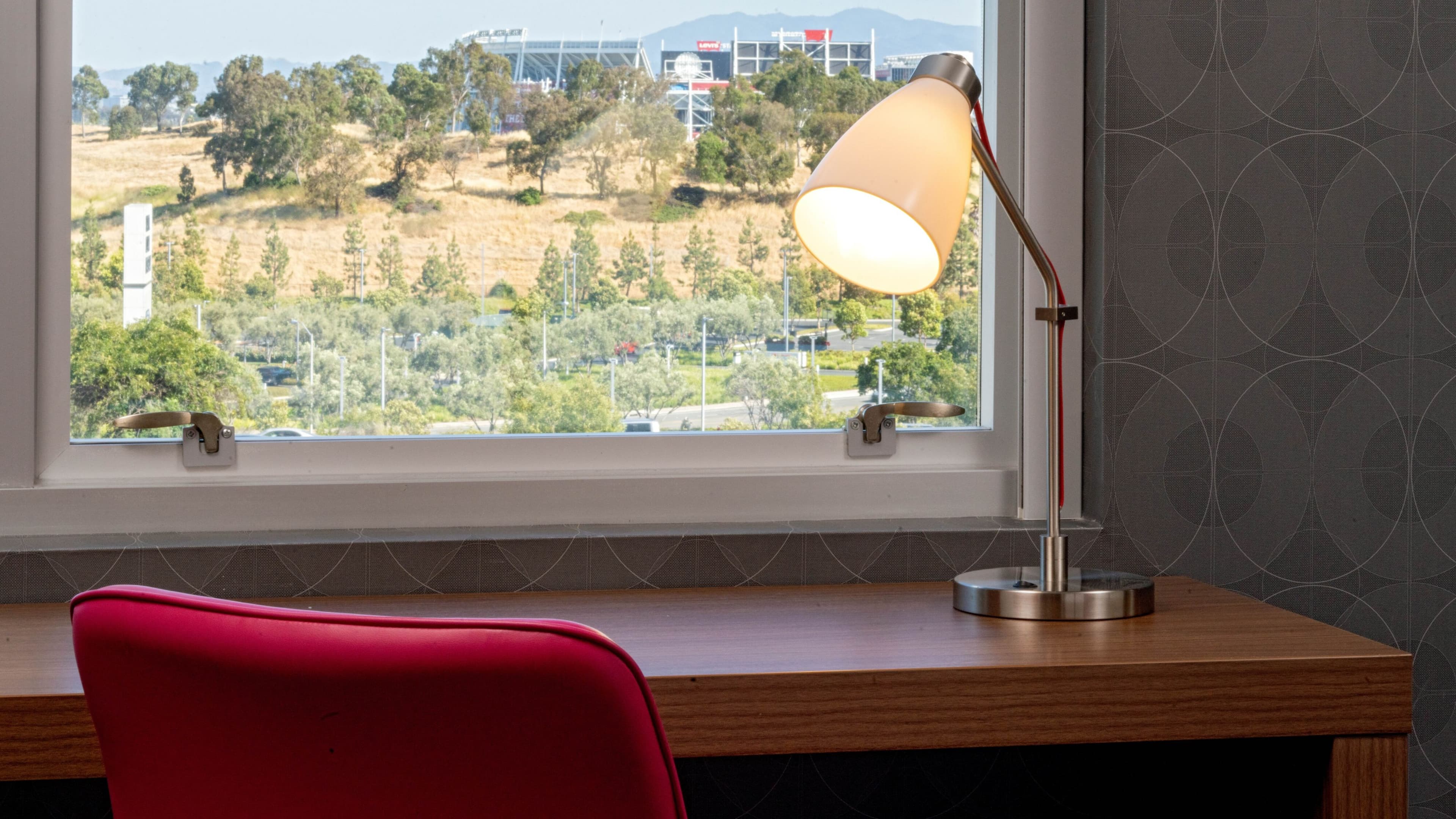 Aloft Room - Image 4