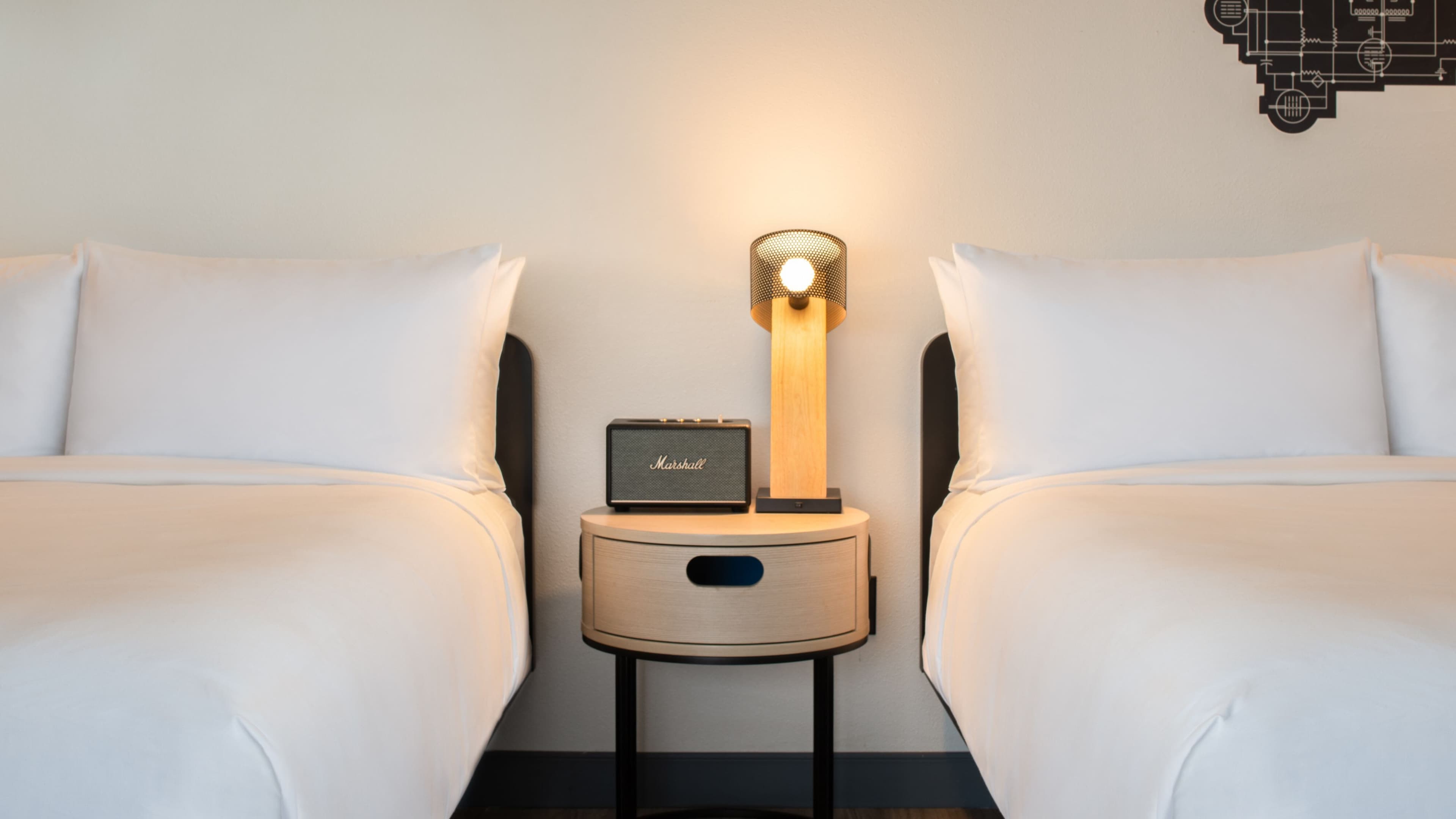 Aloft Sacramento Airport Natomas — 7